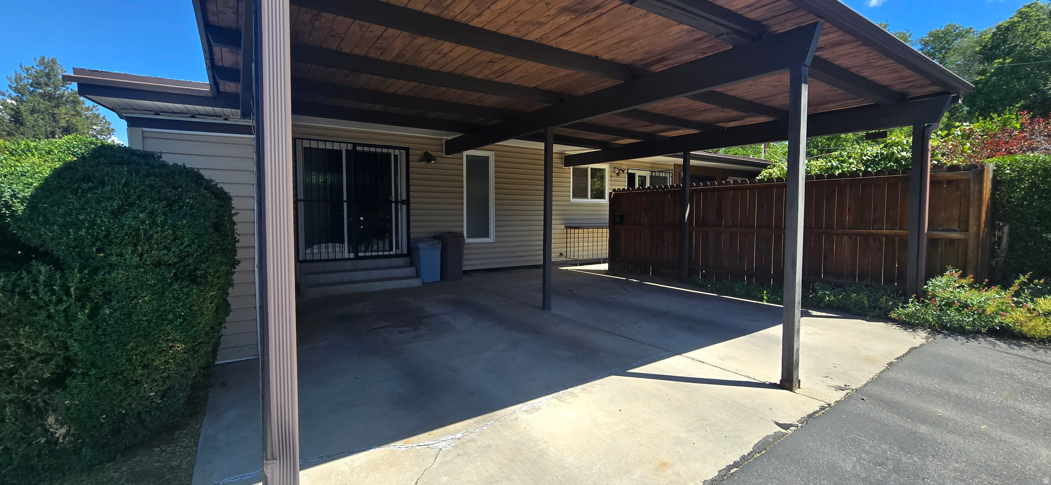 TANGLEWOOD - Residential