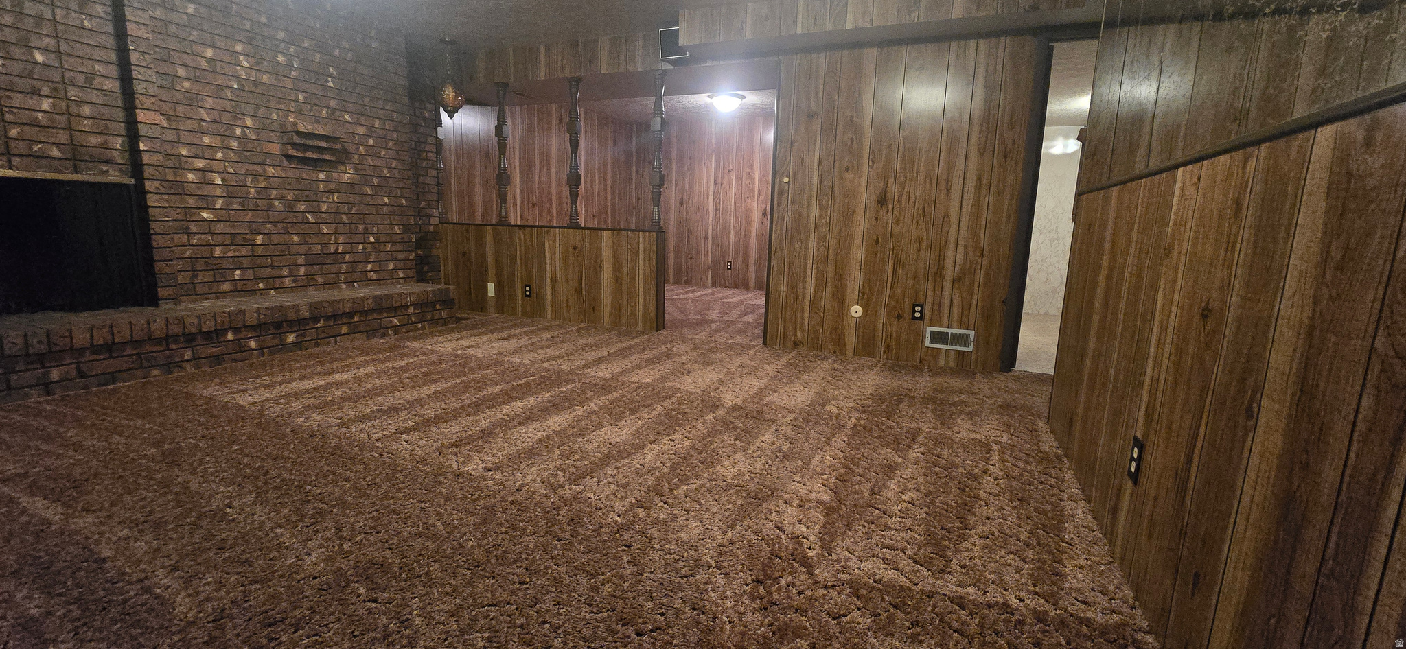 TANGLEWOOD - Residential