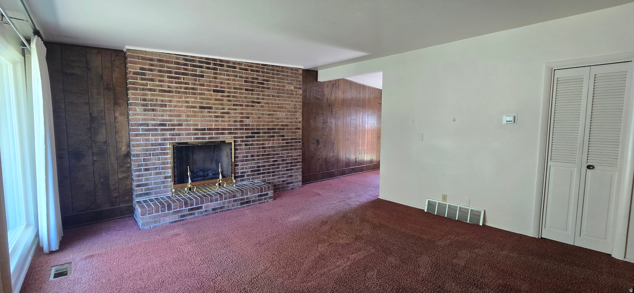 TANGLEWOOD - Residential