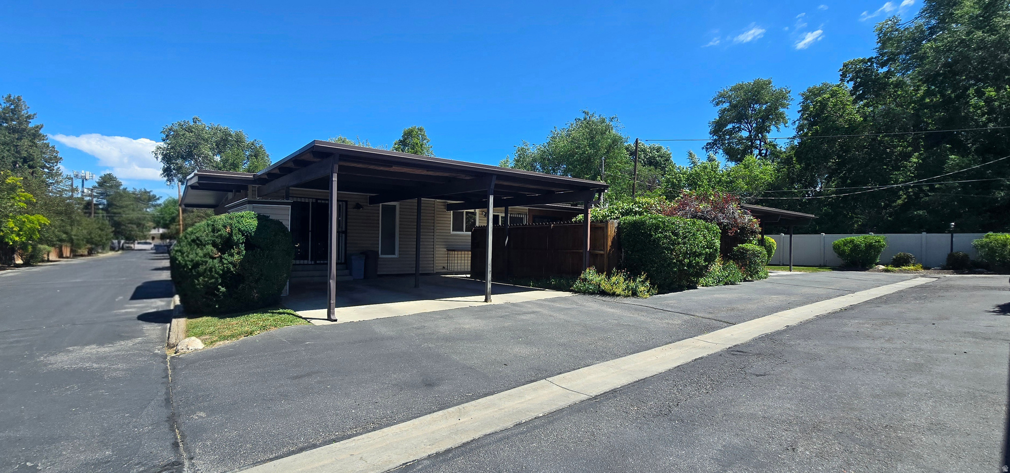TANGLEWOOD - Residential