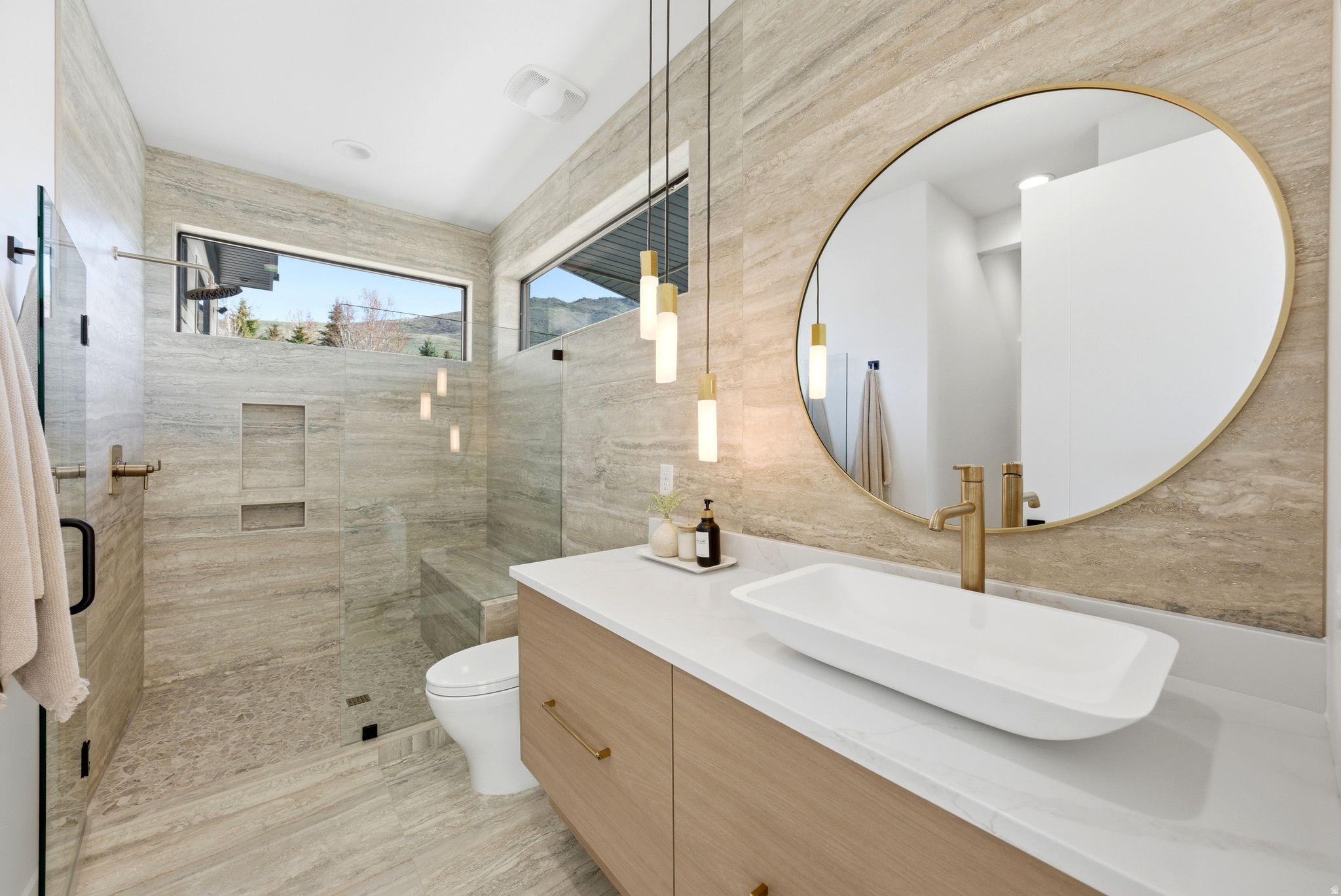 HIGHLANDS AT WOLF CREEK - Residential