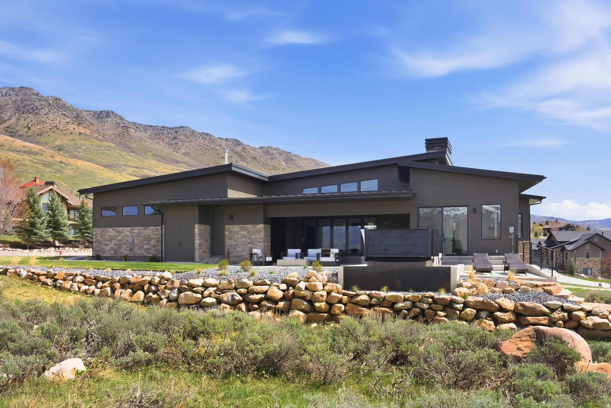 HIGHLANDS AT WOLF CREEK - Residential