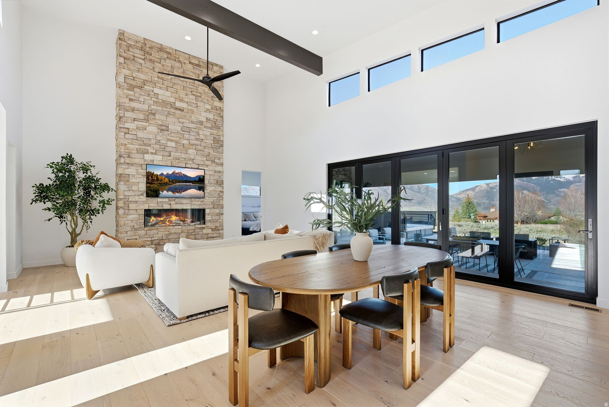 HIGHLANDS AT WOLF CREEK - Residential