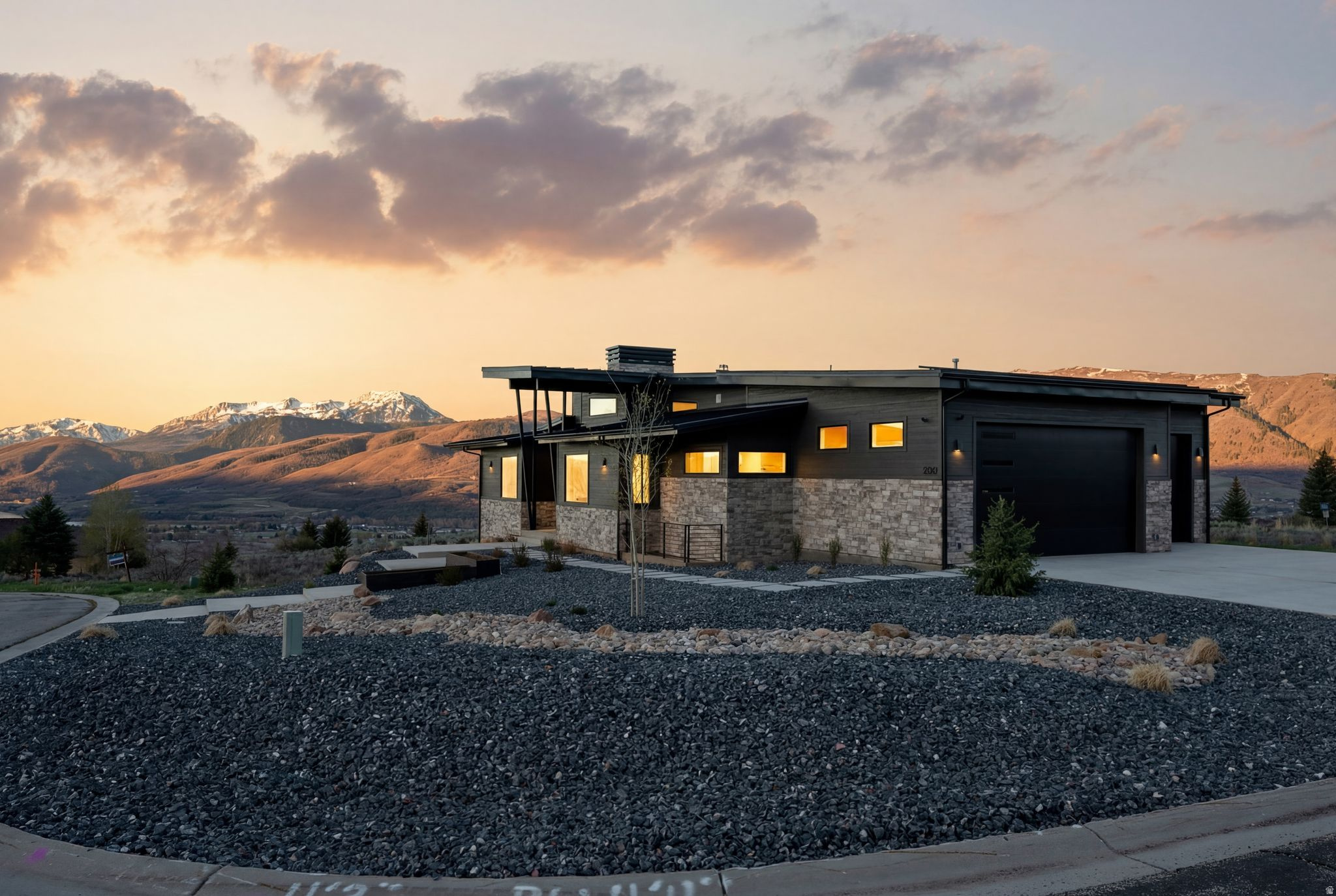 HIGHLANDS AT WOLF CREEK - Residential