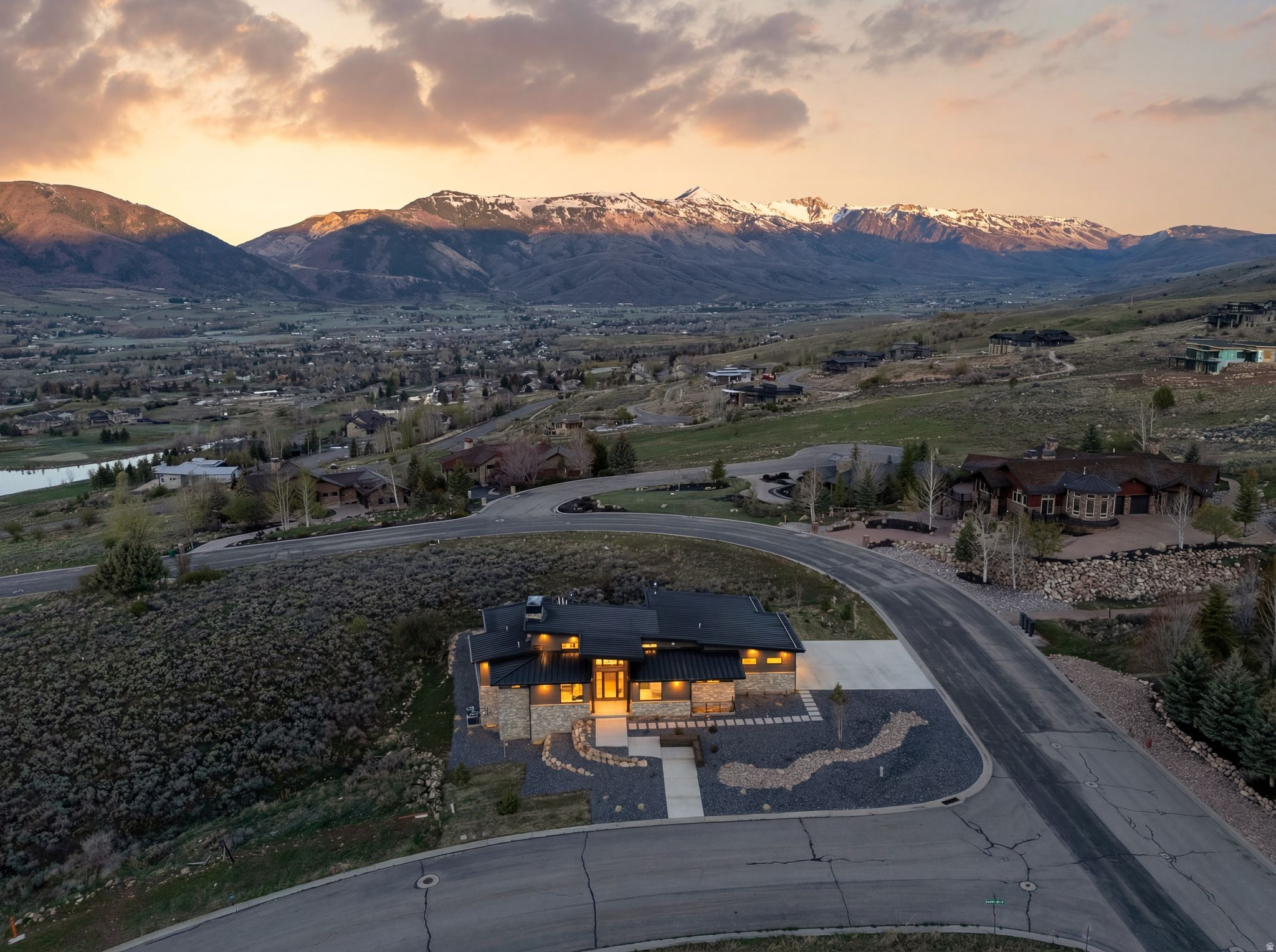 HIGHLANDS AT WOLF CREEK - Residential