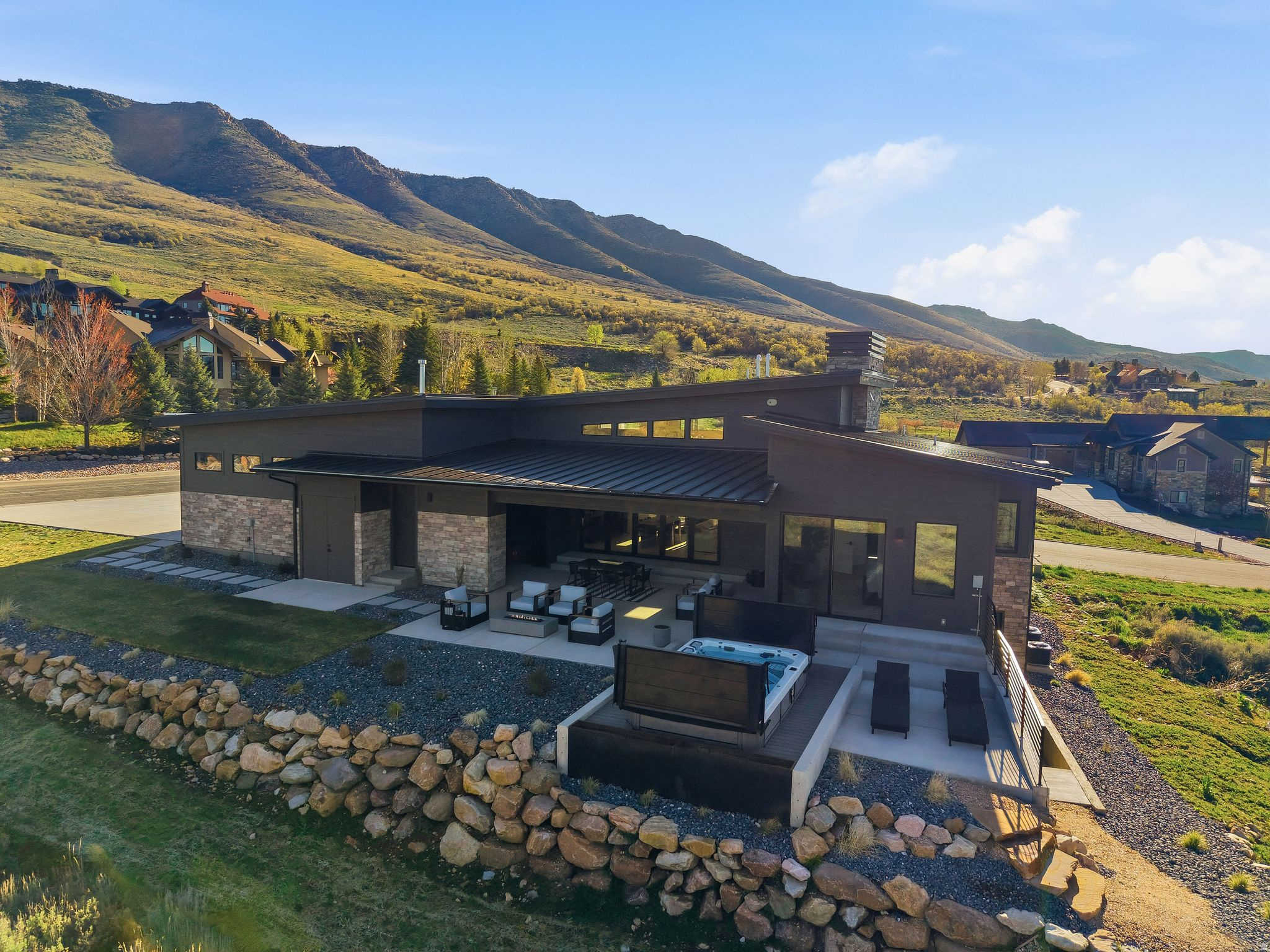 HIGHLANDS AT WOLF CREEK - Residential