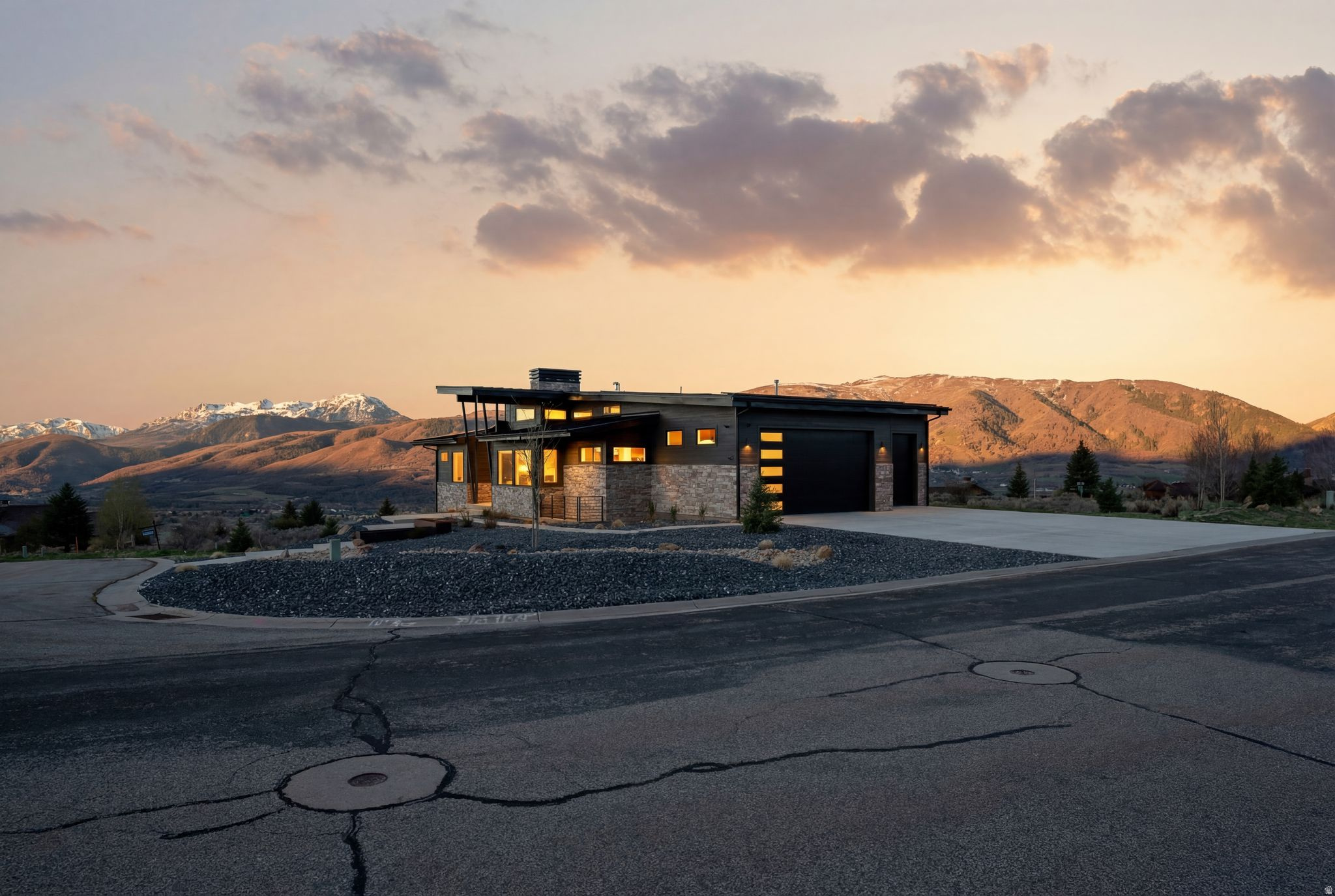 HIGHLANDS AT WOLF CREEK - Residential