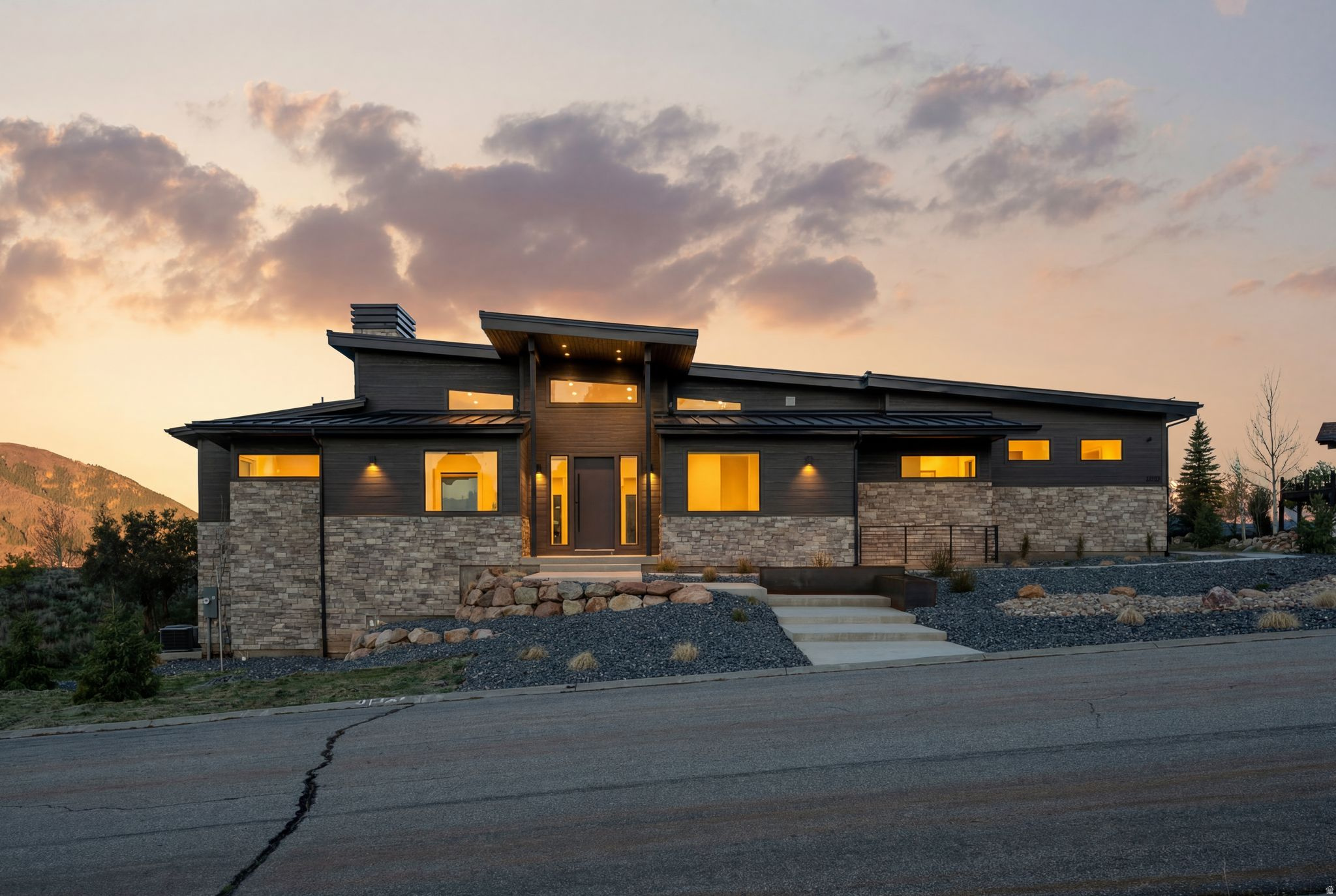 HIGHLANDS AT WOLF CREEK - Residential