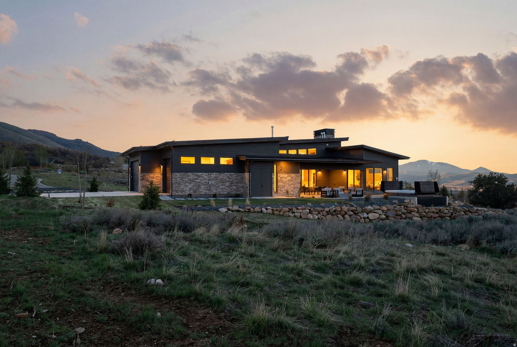 HIGHLANDS AT WOLF CREEK - Residential
