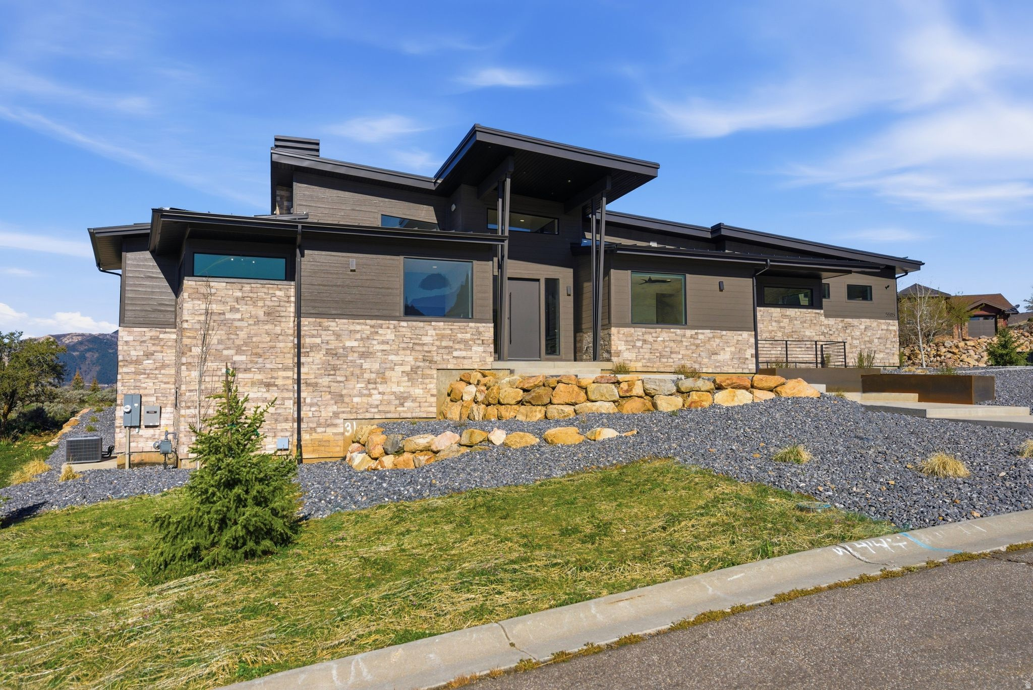 HIGHLANDS AT WOLF CREEK - Residential