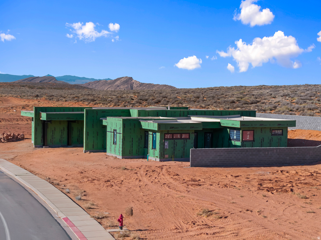 ESTATES AT SAND HOLLOW - Residential