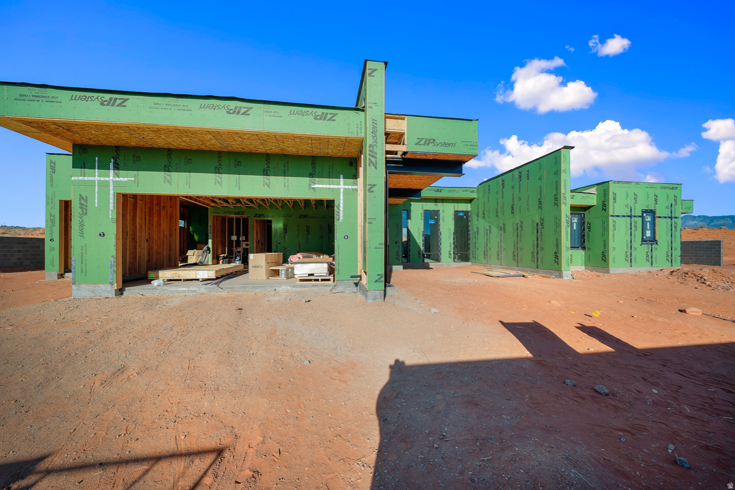 ESTATES AT SAND HOLLOW - Residential