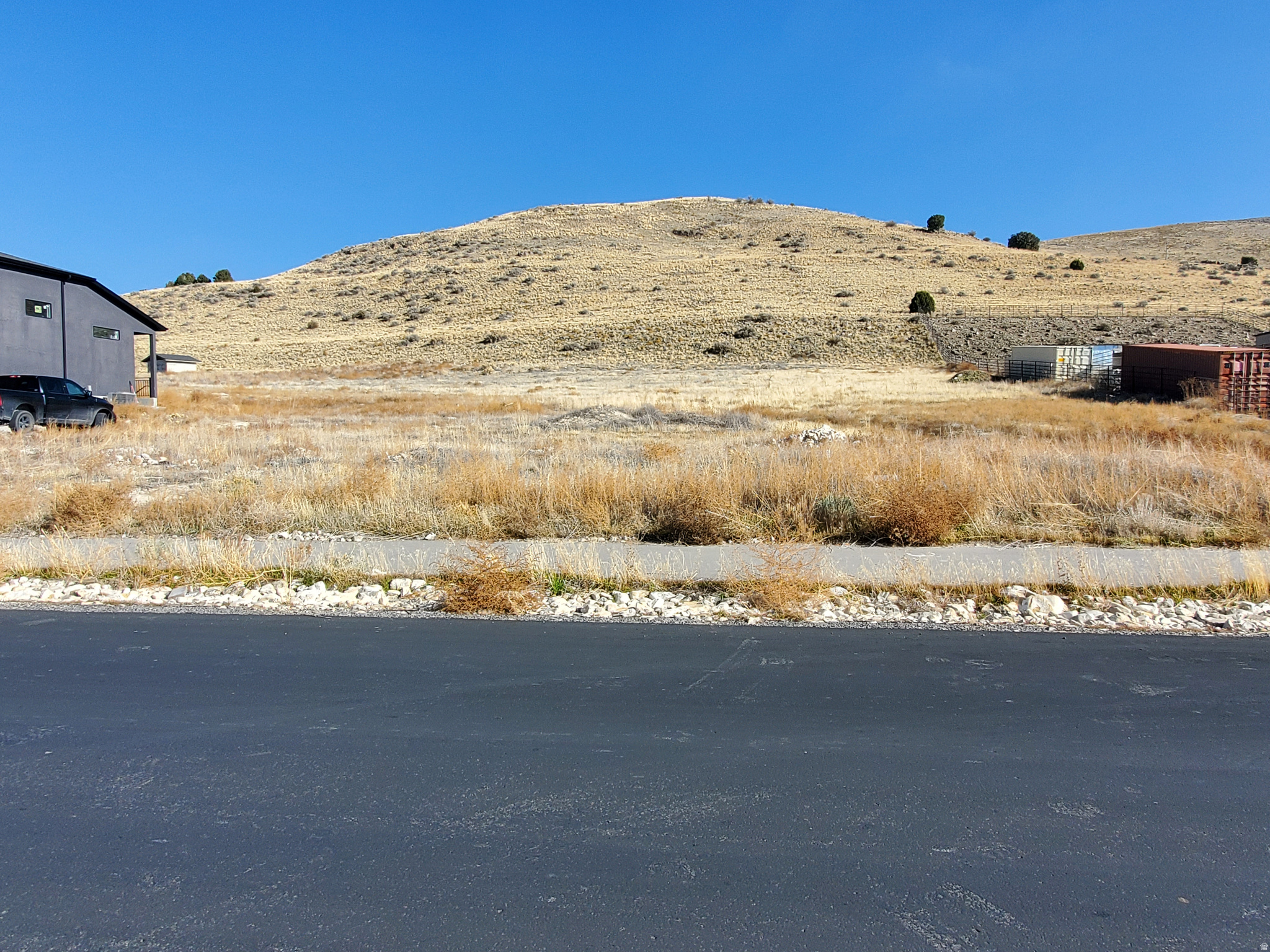 Build Your Dream Estate - 1.06 Acres with 125 feet frontage facing west and 367 feet deep gradually sloping toward the road. Perk tests are completed, power is extended into the lot, water stubbed, septic required. No back neighbors and a view of the valley. Best choice of remaining Glenmar Ranch lots. **SEE MLS #2146847 FOR AVAILABLE BUILD PLAN**