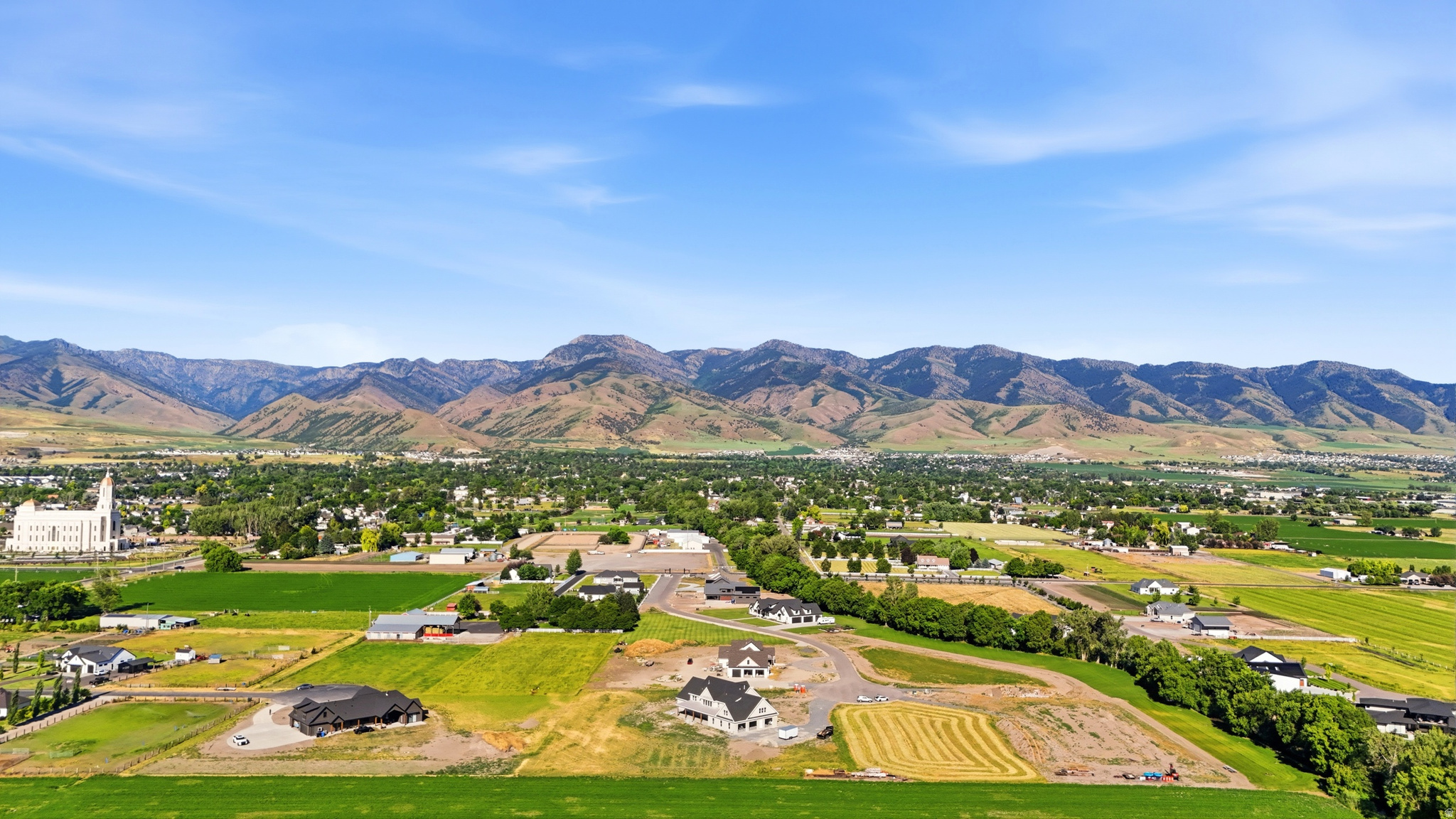 NORTH CREEKSIDE SUBDIVISION - Residential