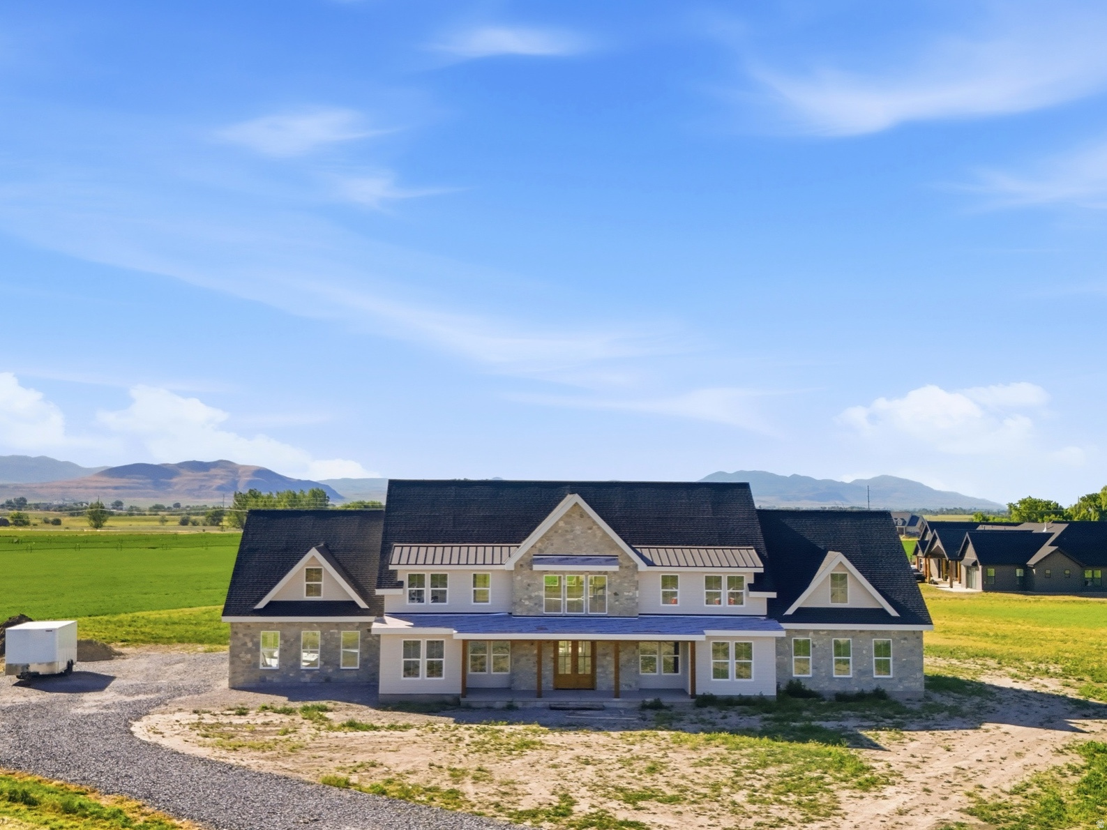 NORTH CREEKSIDE SUBDIVISION - Residential