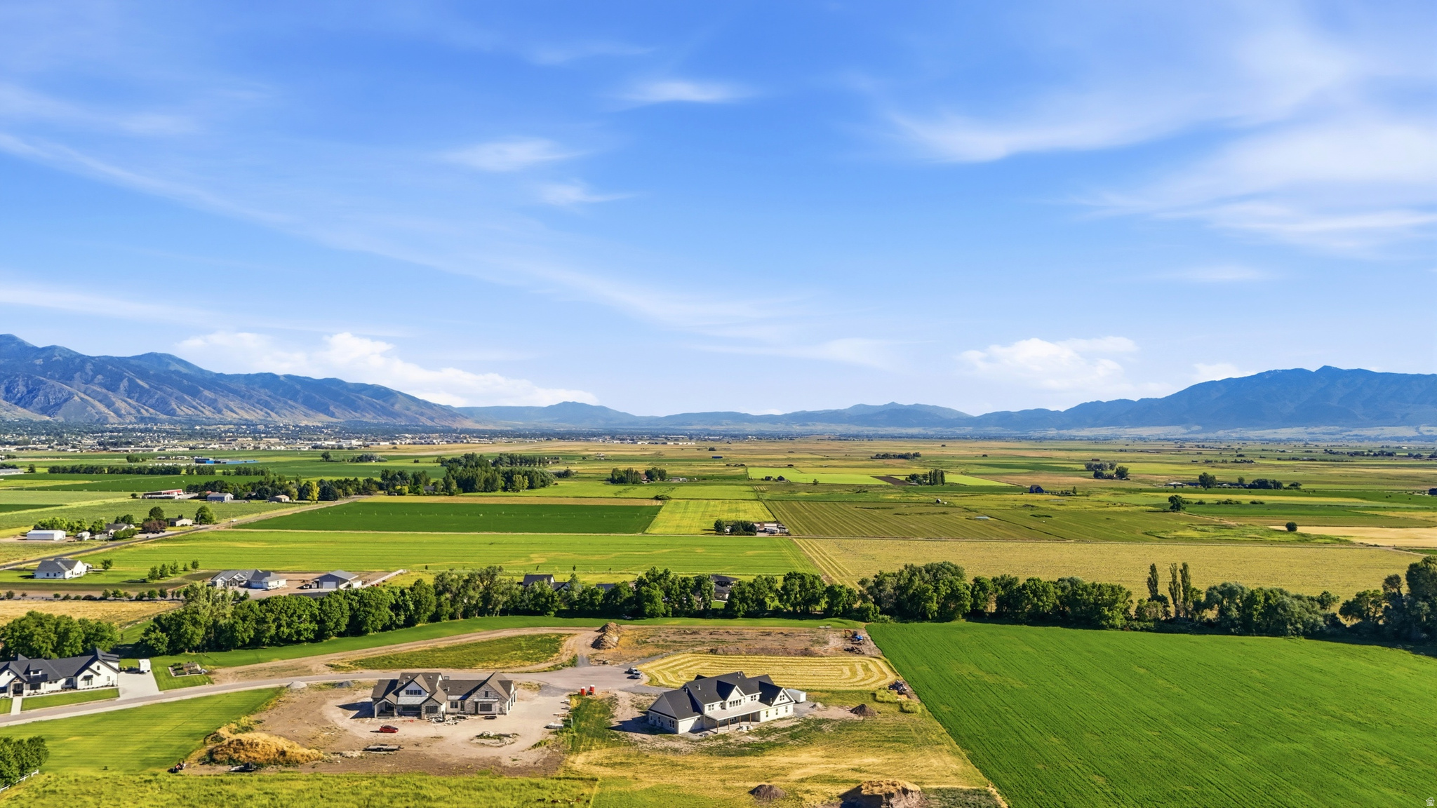 NORTH CREEKSIDE SUBDIVISION - Residential