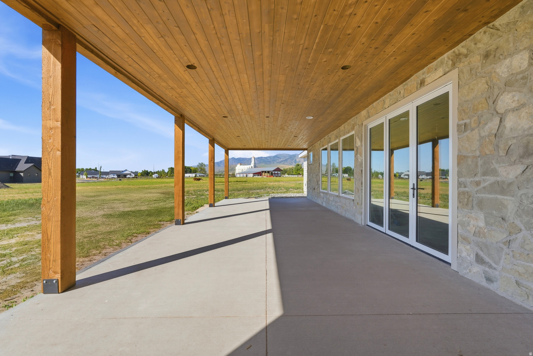 NORTH CREEKSIDE SUBDIVISION - Residential