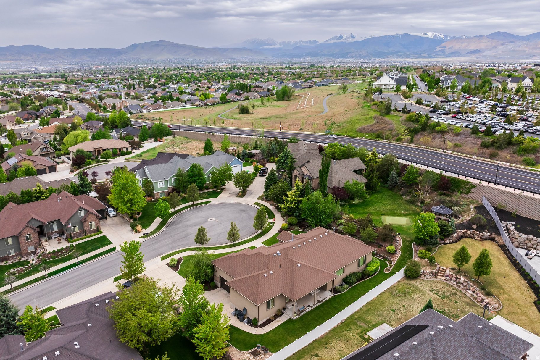 JORDAN HEIGHTS - Residential