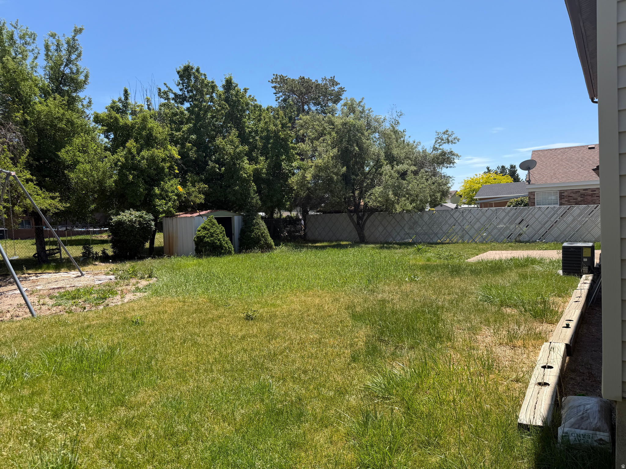 EASTWOOD ESTATES - Residential