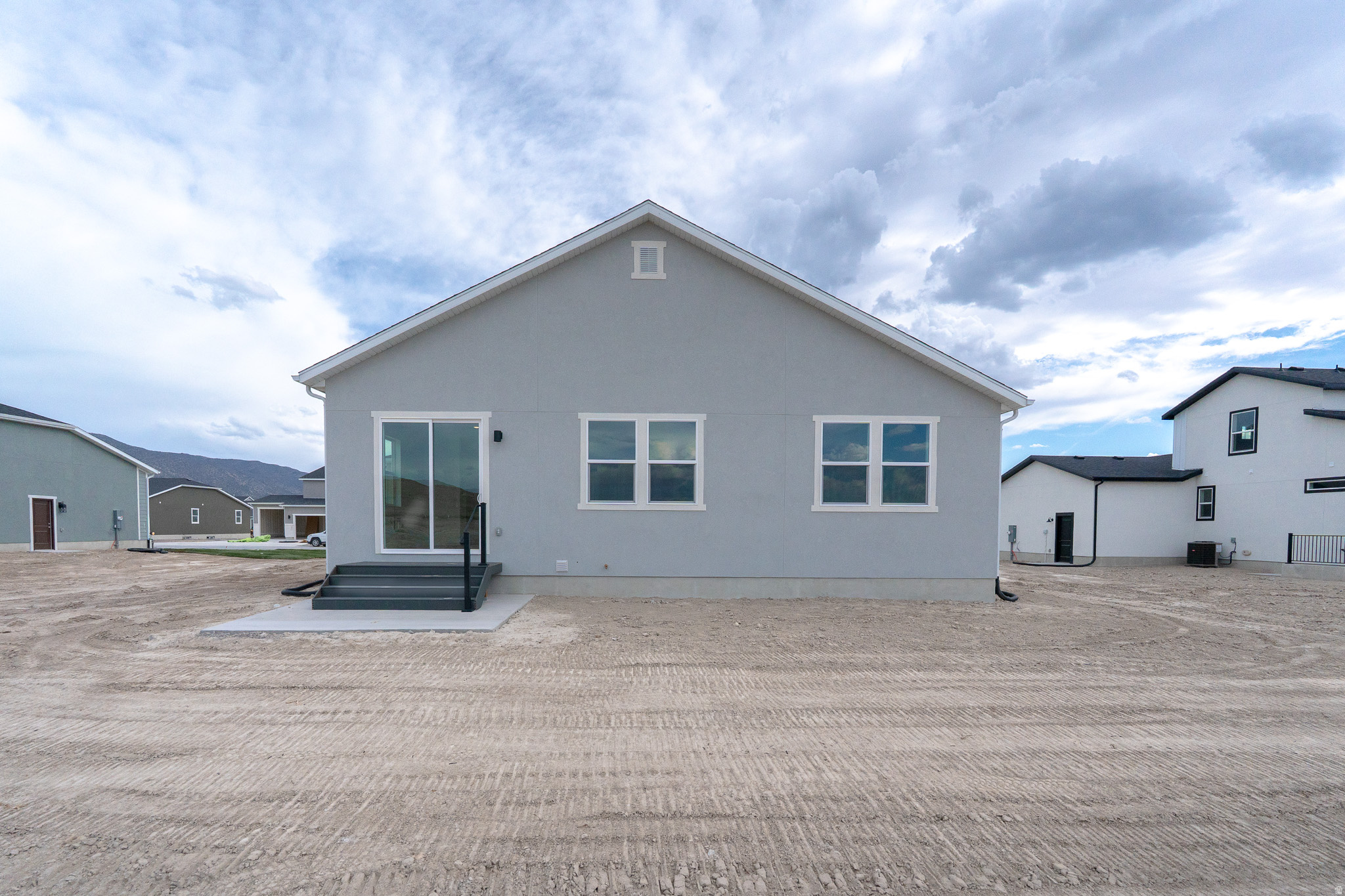 THE ESTATES AT SUNSET FLATS - Residential