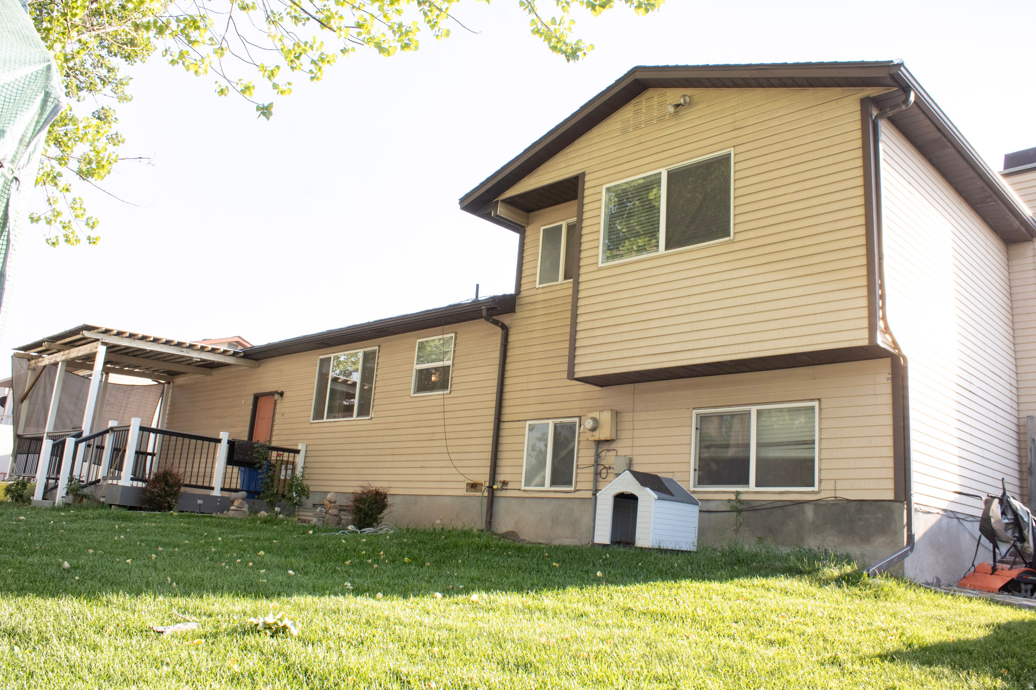 COATS ESTATES #5 - Residential