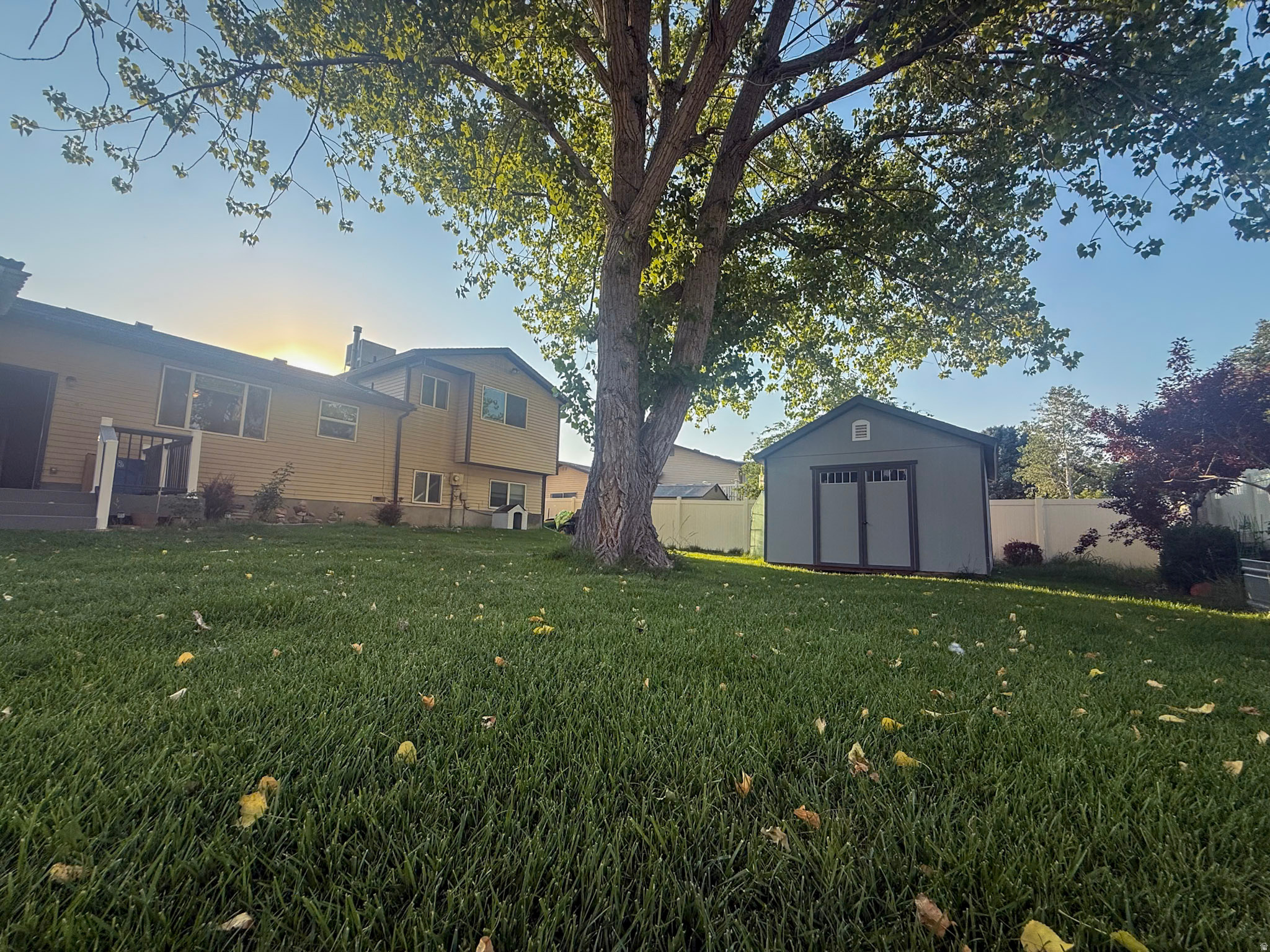 COATS ESTATES #5 - Residential