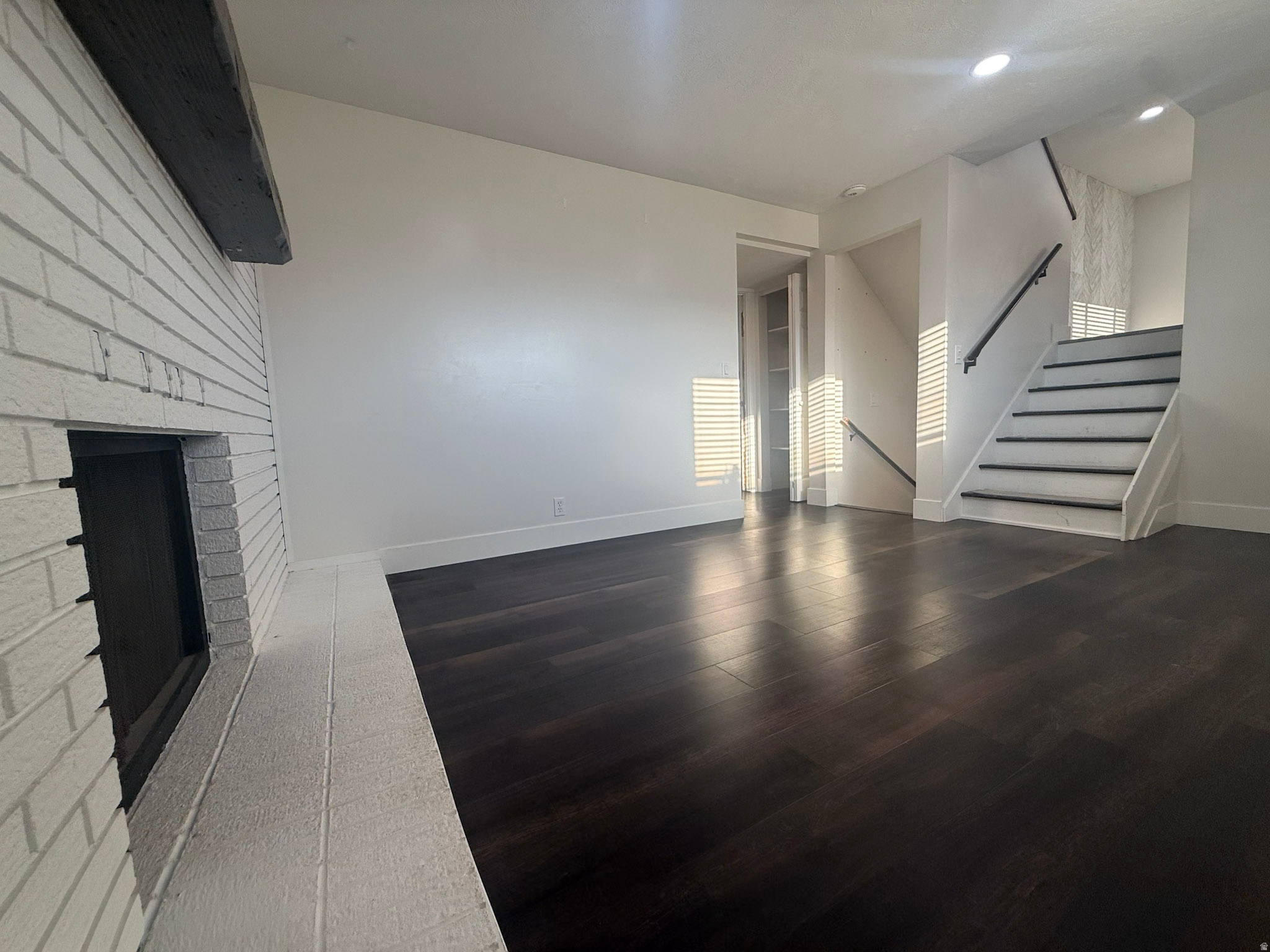 COATS ESTATES #5 - Residential