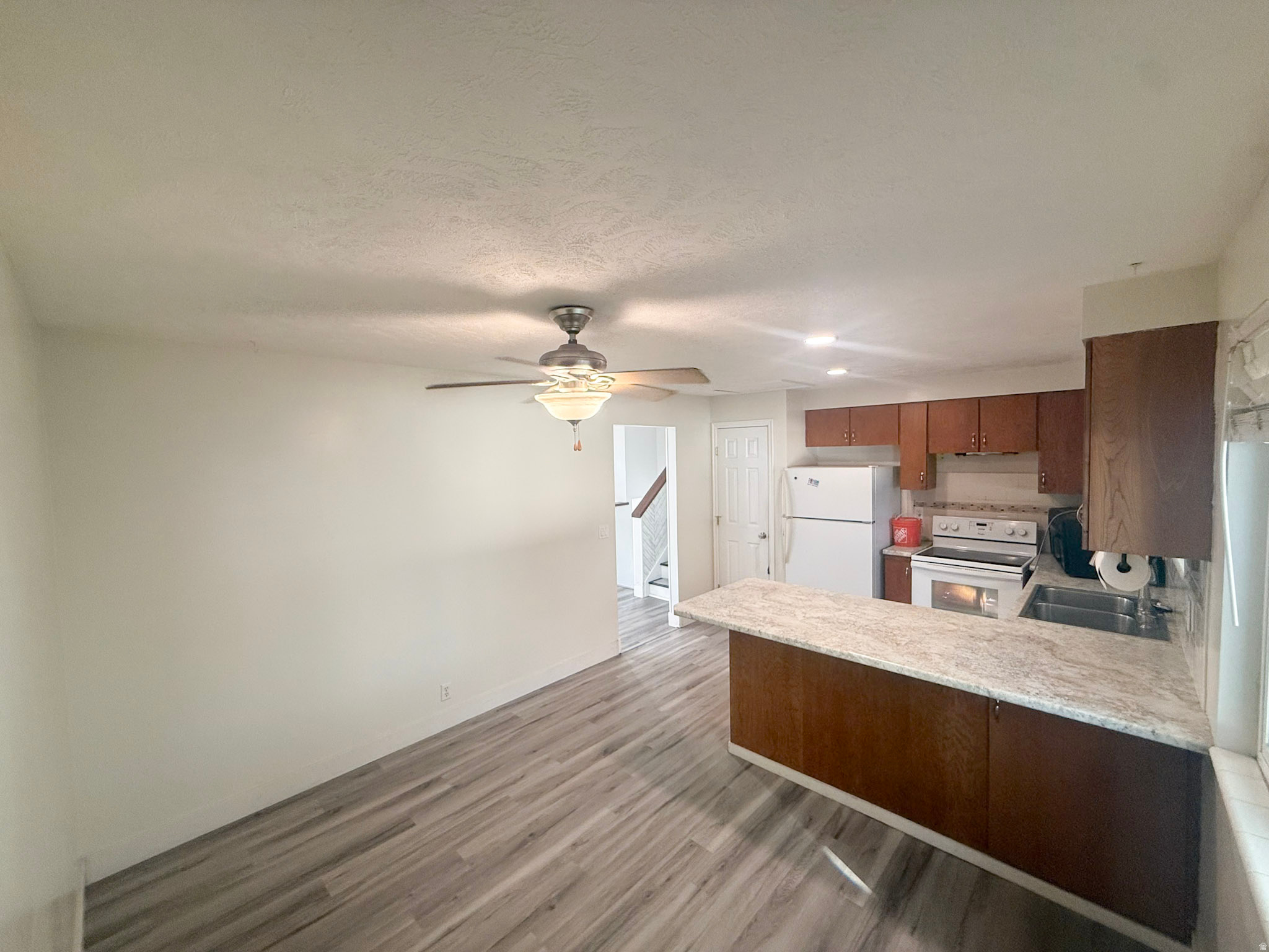 COATS ESTATES #5 - Residential