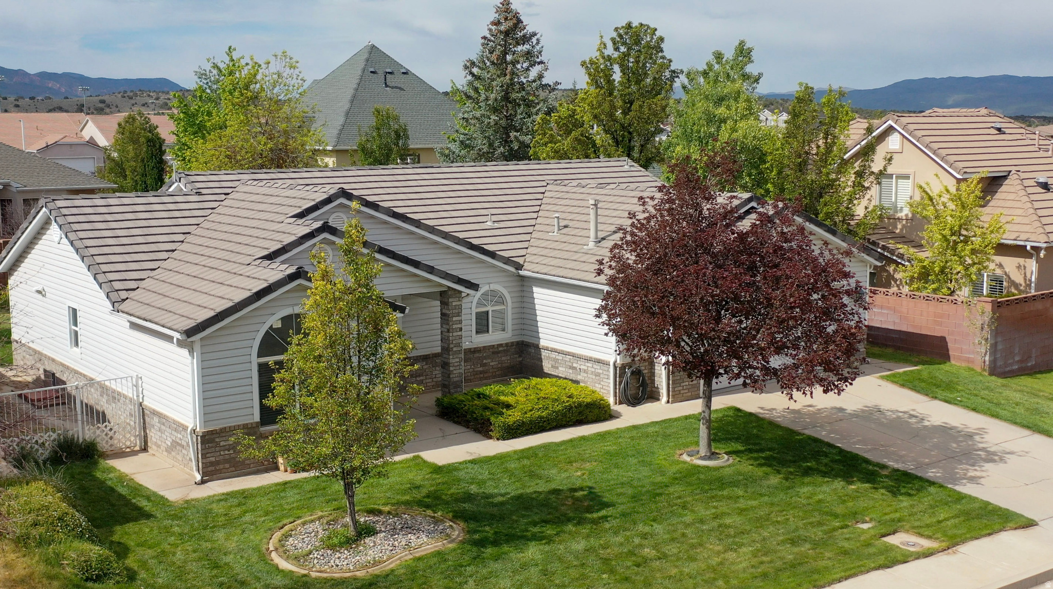 HILLCREST SUBDIVISION - Residential