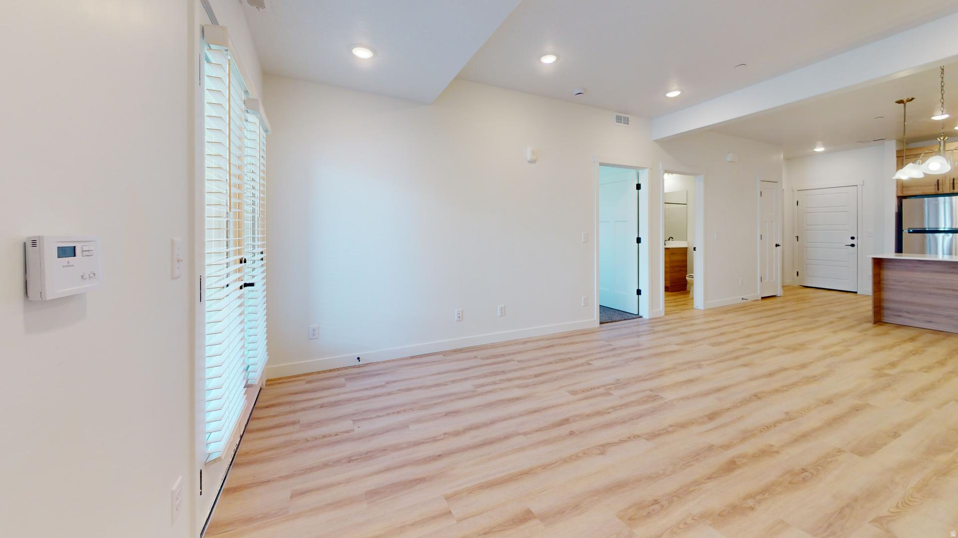 THE YARD - Residential