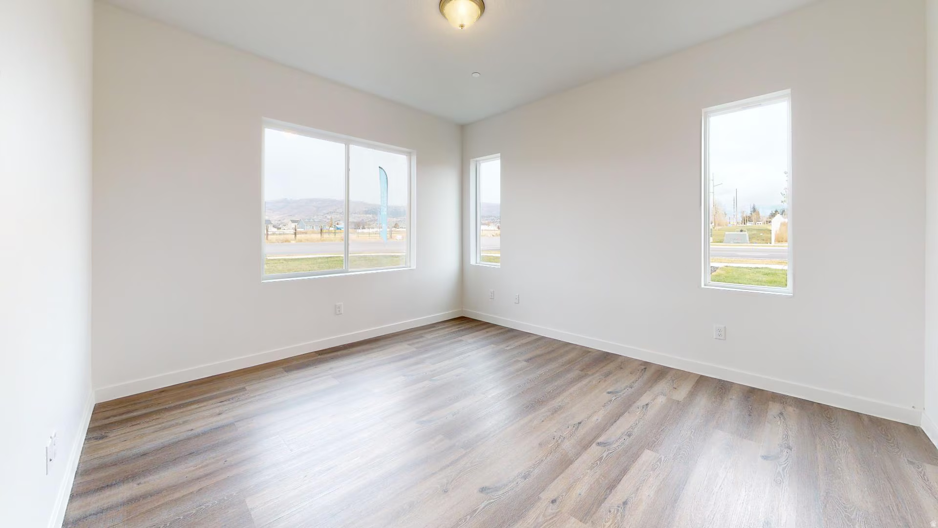 SAWMILL CONDOS - Residential