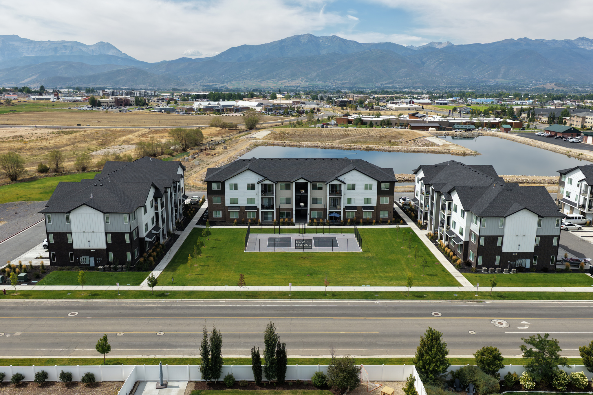 SAWMILL CONDOS - Residential