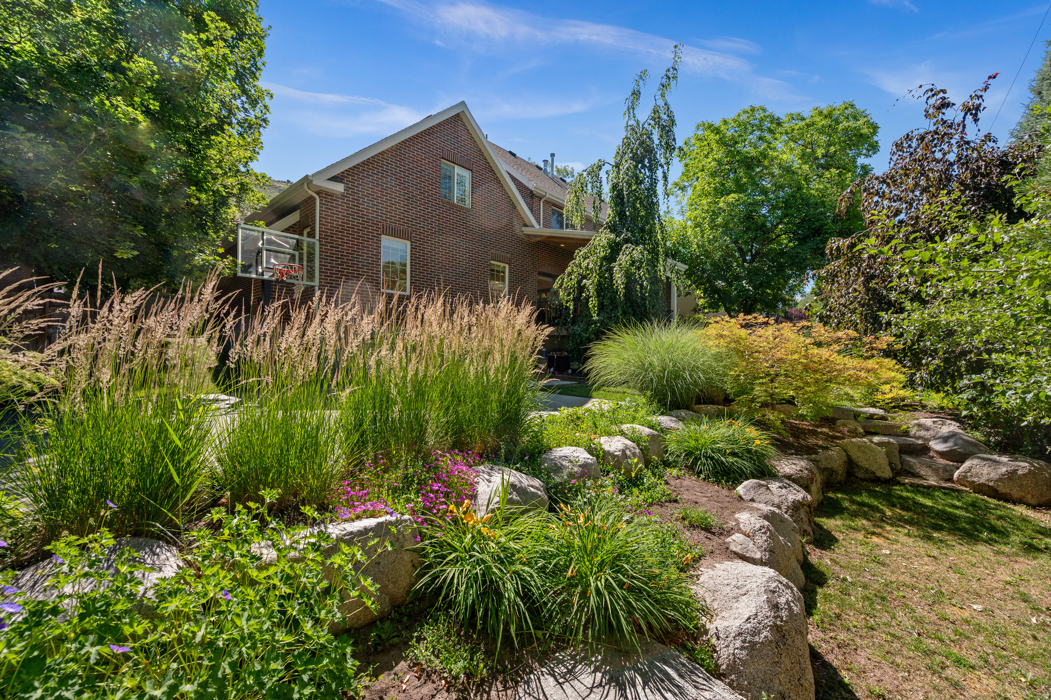 HOLLADAY HIGHLANDS S - Residential
