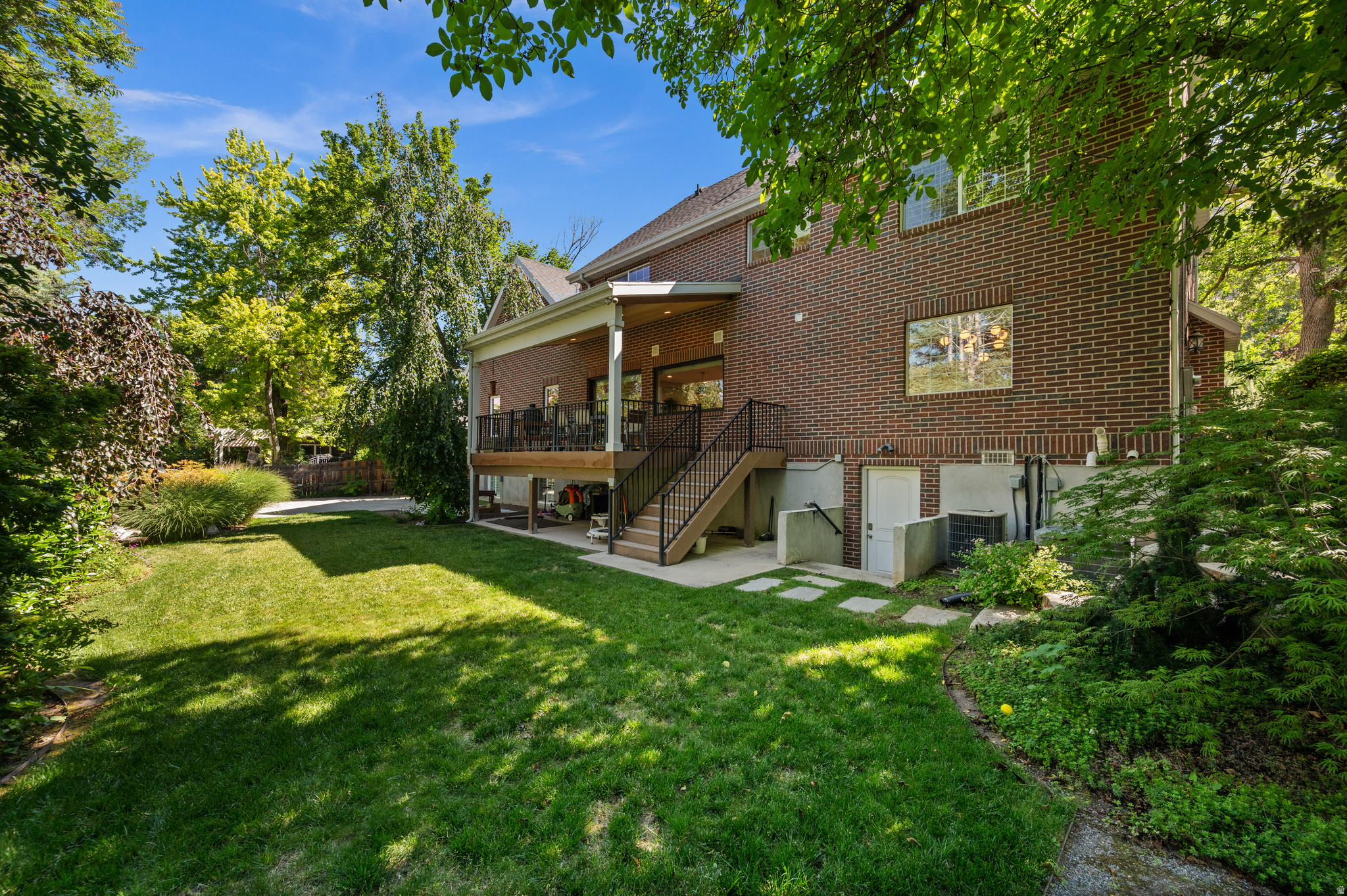 HOLLADAY HIGHLANDS S - Residential