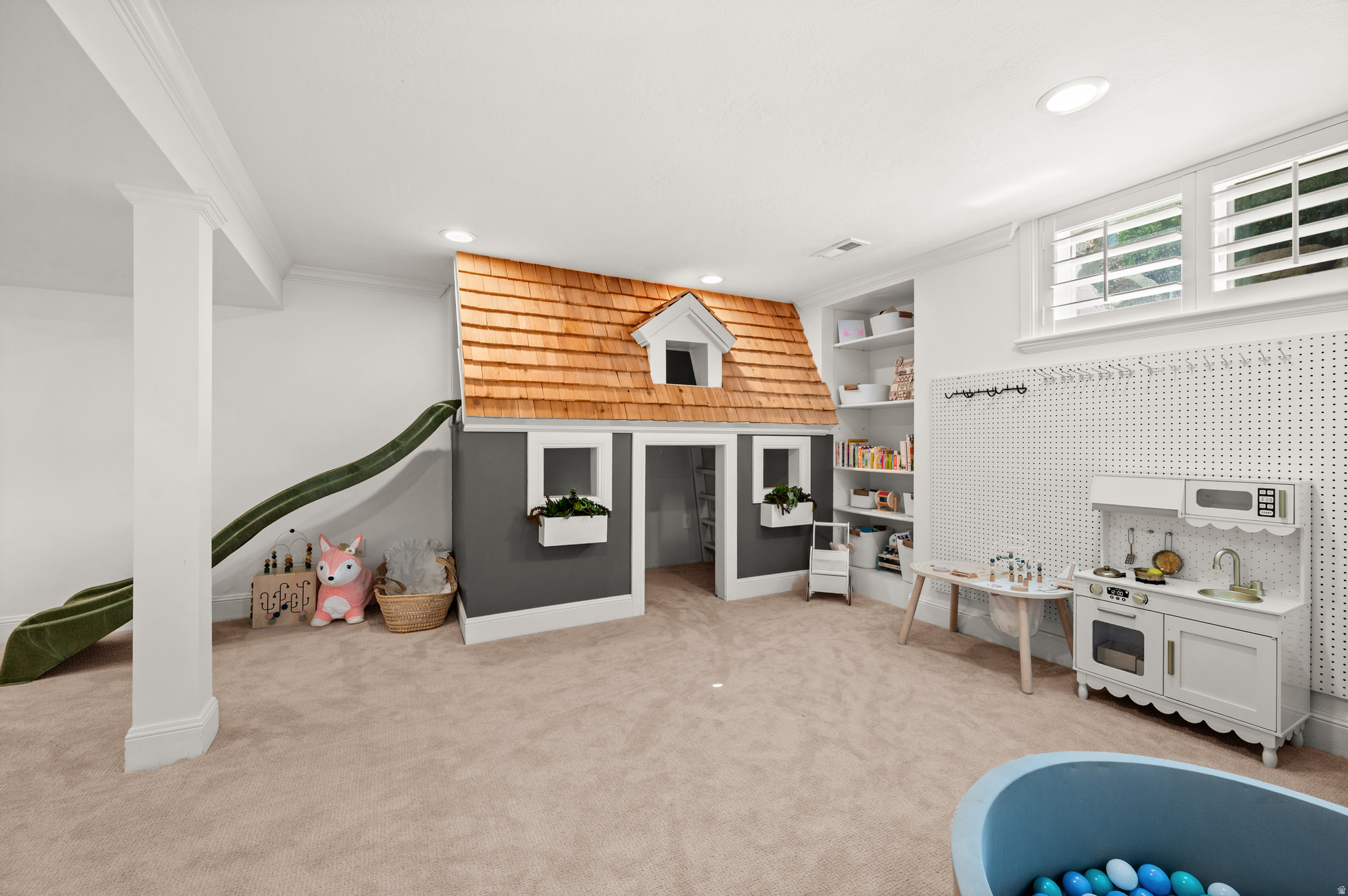 HOLLADAY HIGHLANDS S - Residential