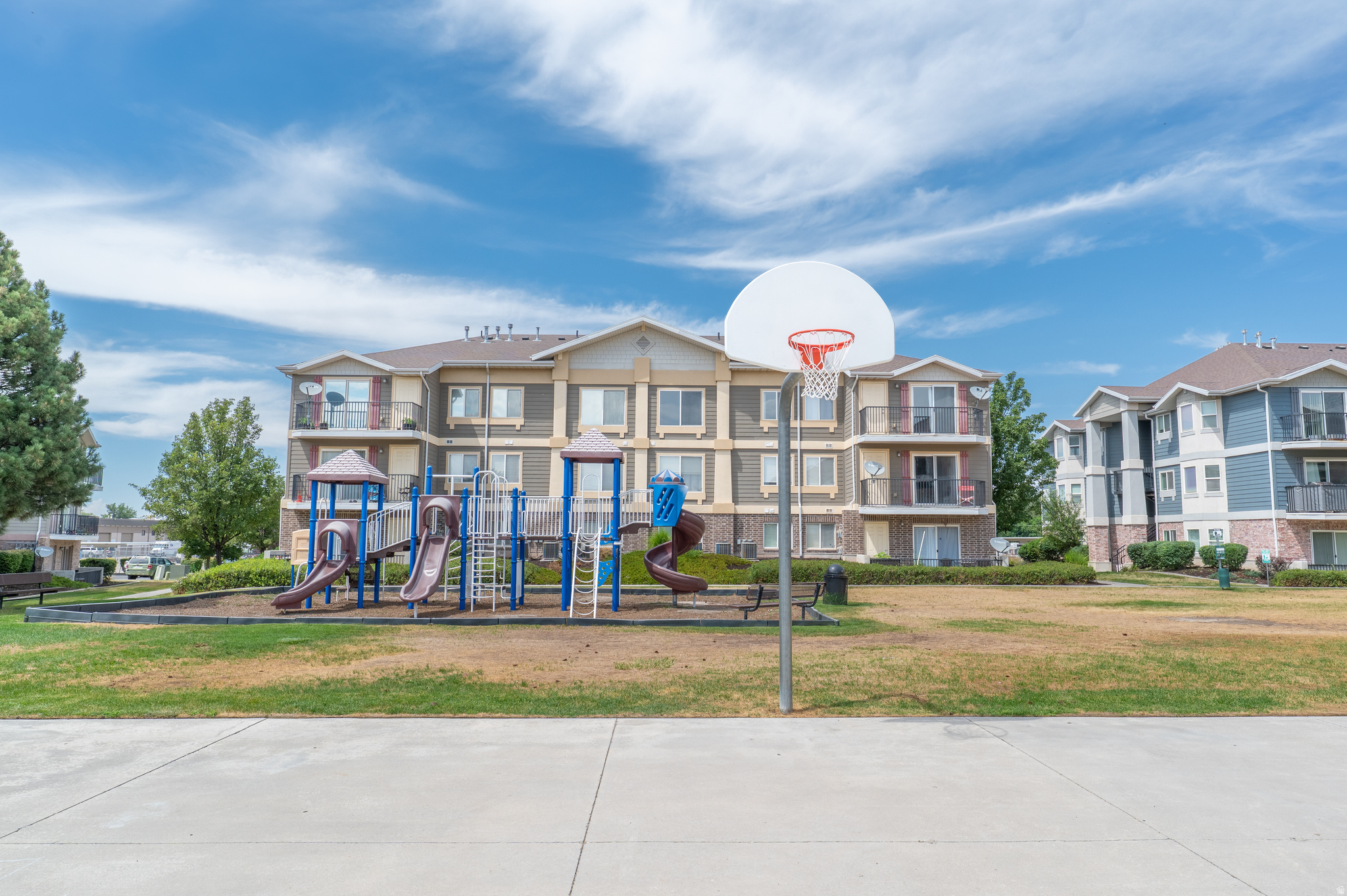 EAST TOWN VILLAGE - Residential