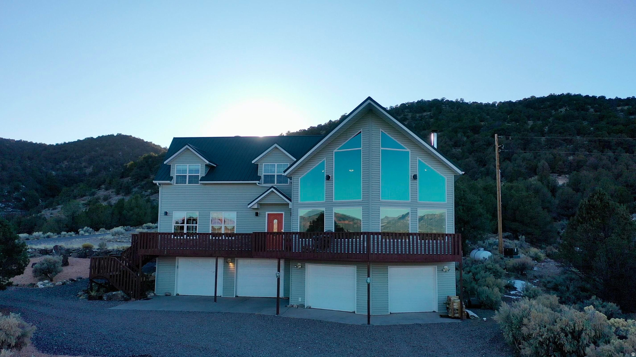 VIEWS!! VIEWS!! VIEWS!! Welcome to your new home where nature, wildlife & the STUNNING VIEWS will surround you. Beautiful new James Hardie fiber cement siding has been installed on the exterior of home with a transferable 30 year warranty. This home is within minutes to Bryce Canyon National Park which gives access to many trails for biking, hiking, horseback & OHV riding. Just 5 miles South of the town of Panquitch. Close to Henry Mountains, Casto Canyon & Red Canyon. Sevier River runs just below you across Hwy 89. Sit by the campfire or on the front porch to be mesmerized by the dark skies & stars. Plenty of room to add a shop or barn. No HOA & you have animal rights with almost 10 acres to enjoy with no close neighbors. Truly a home where you can enjoy the great outdoors, peace & quiet.