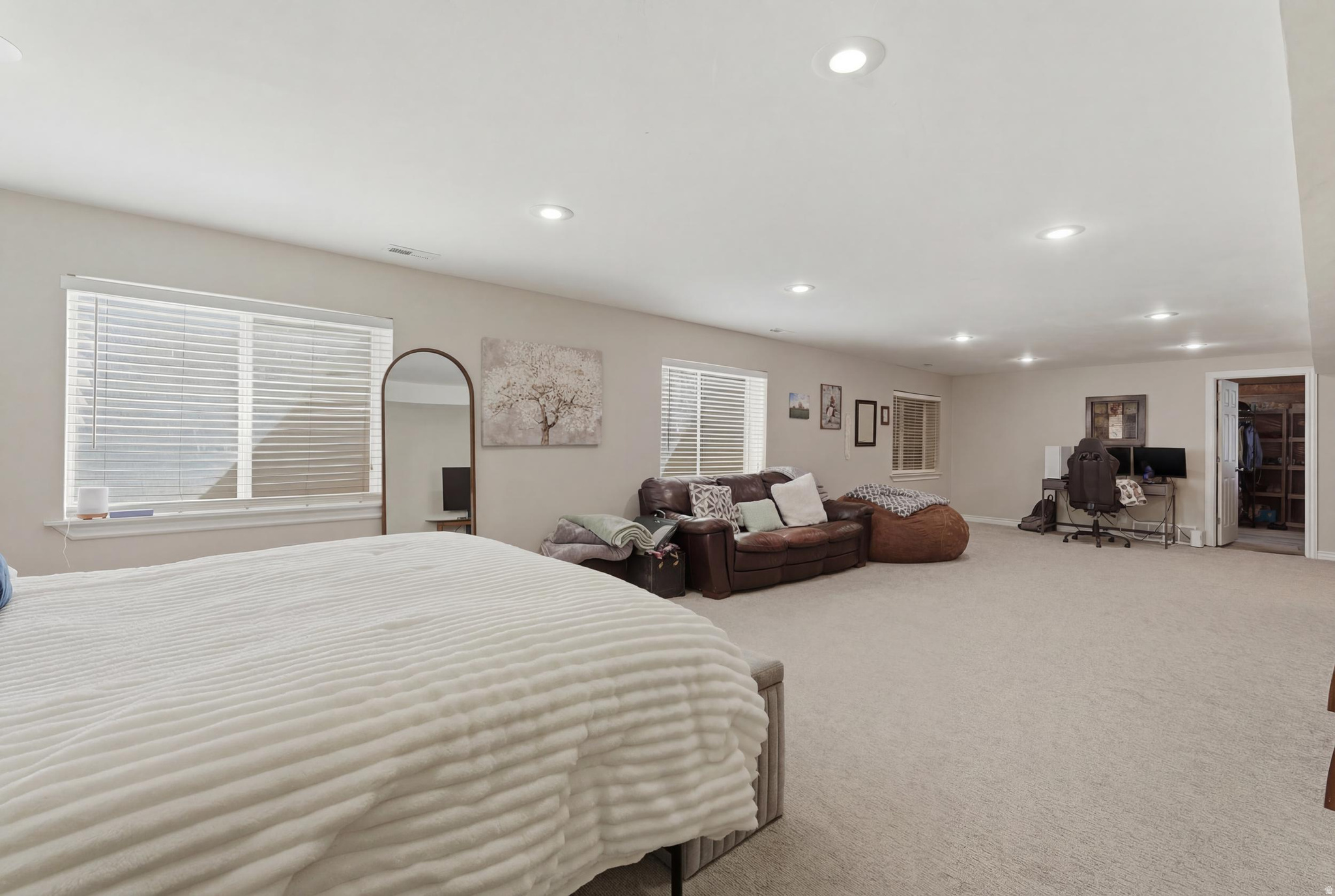 RED OAKS - Residential
