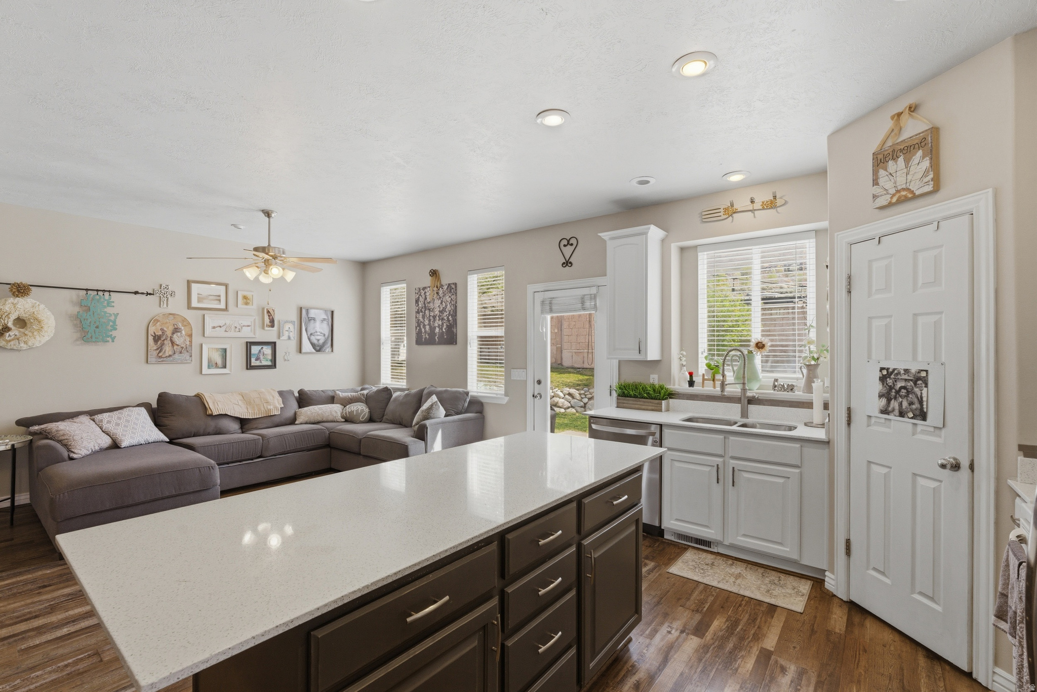RED OAKS - Residential