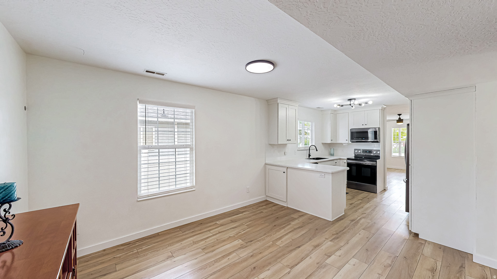 SUNSET PARK - Residential