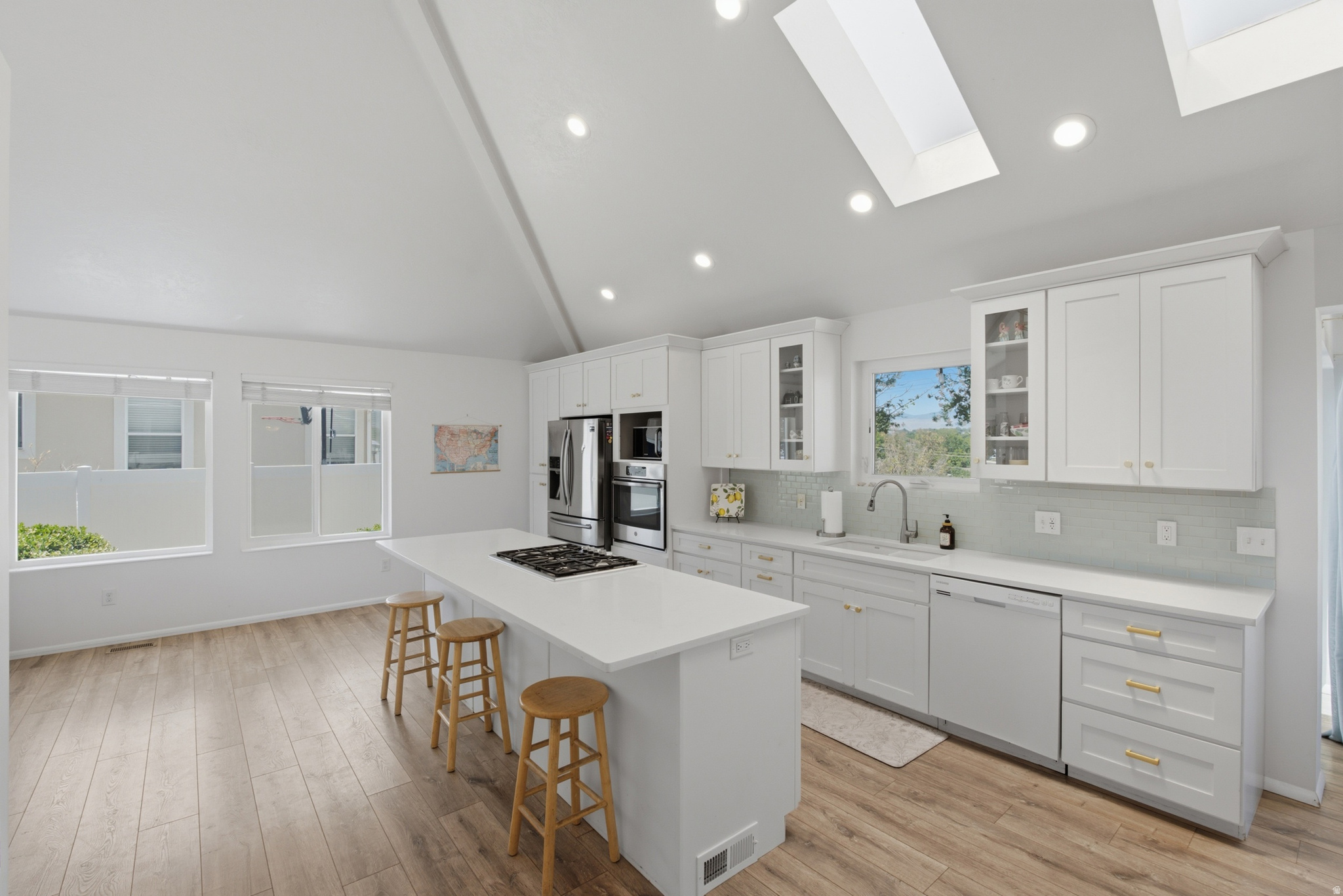 WALDEN RIDGE - Residential