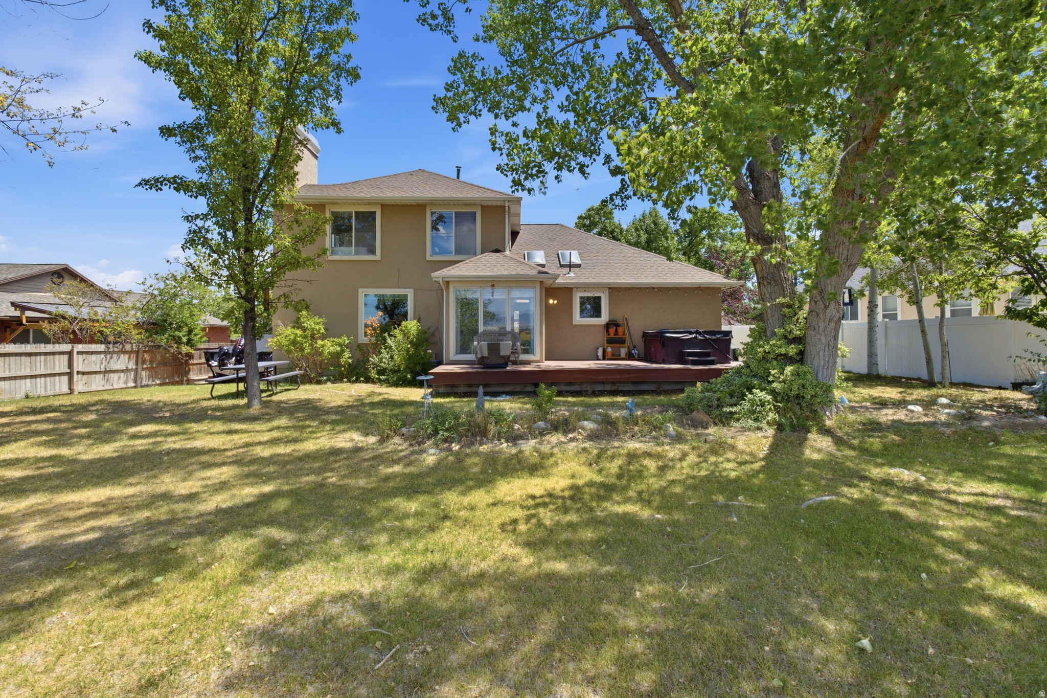 WALDEN RIDGE - Residential