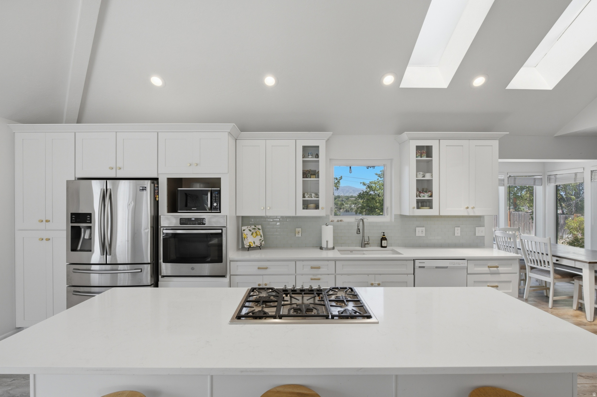 WALDEN RIDGE - Residential