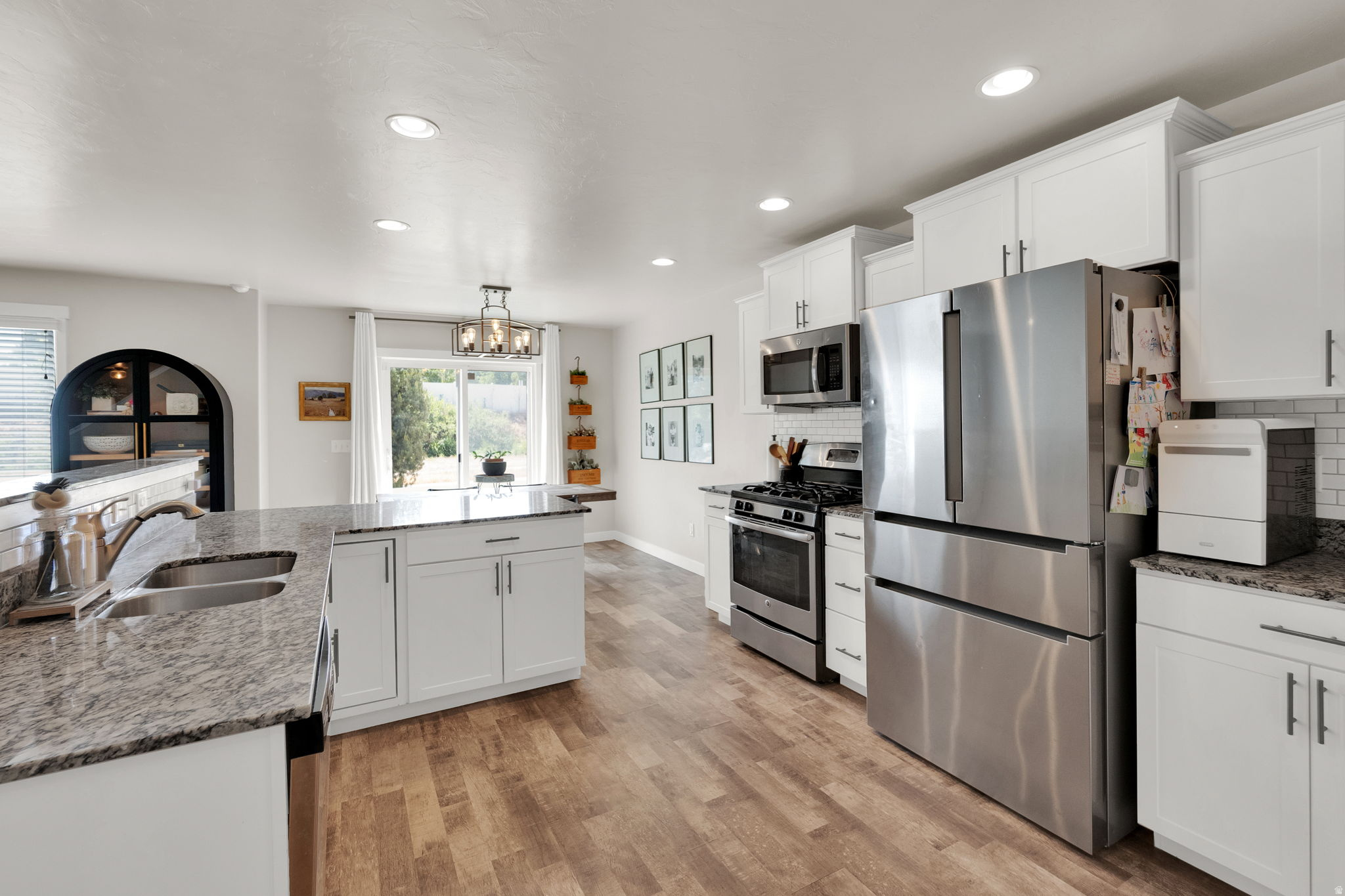 RUSHTON MEADOWS - Residential