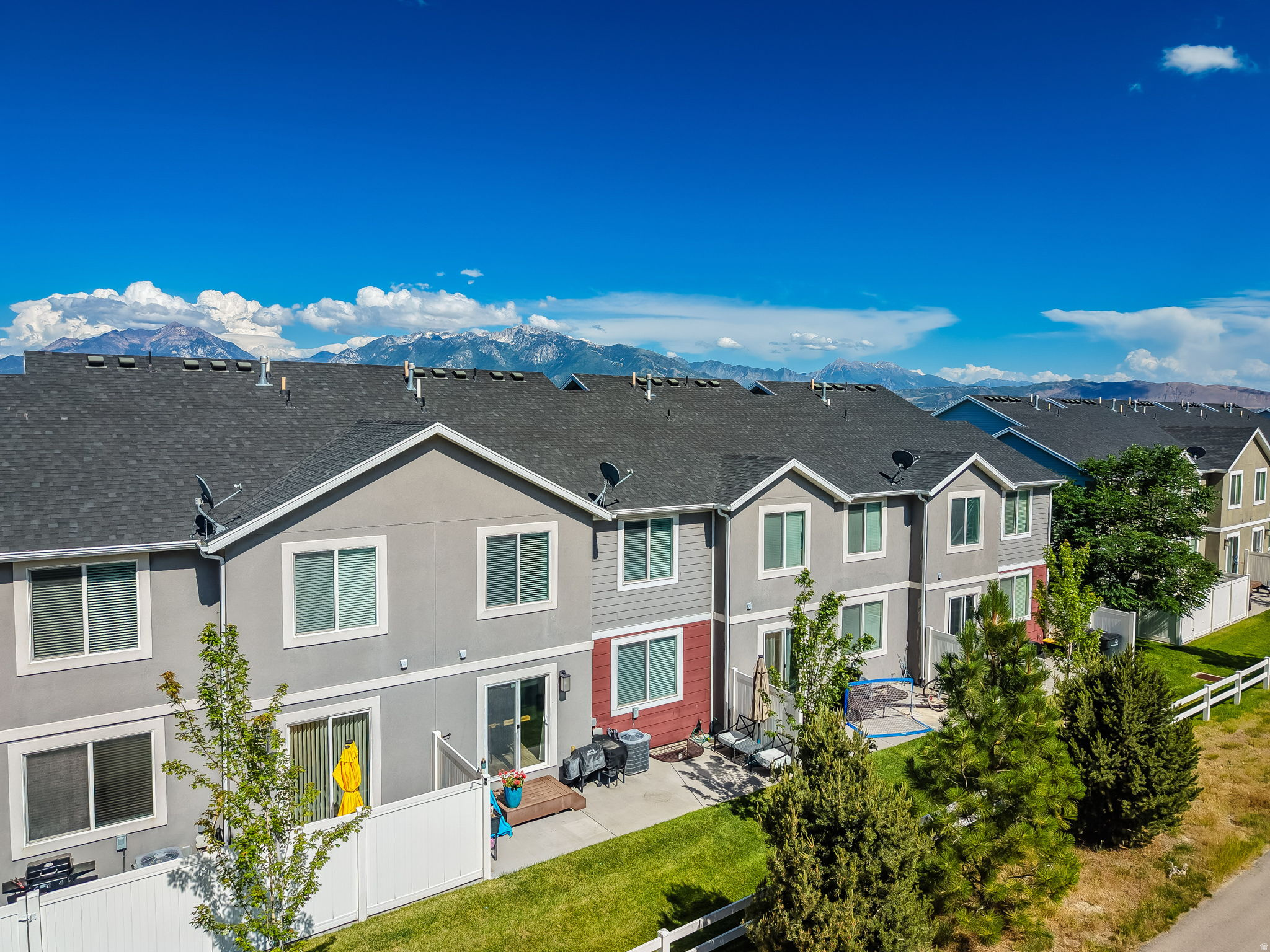 RUSHTON MEADOWS - Residential