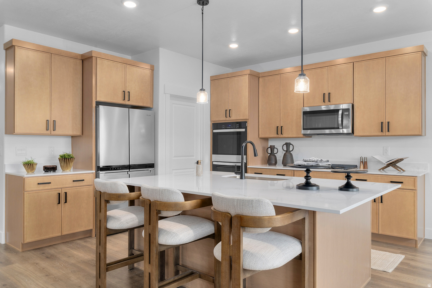 MOUNTAINSIDE ESTATES - Residential