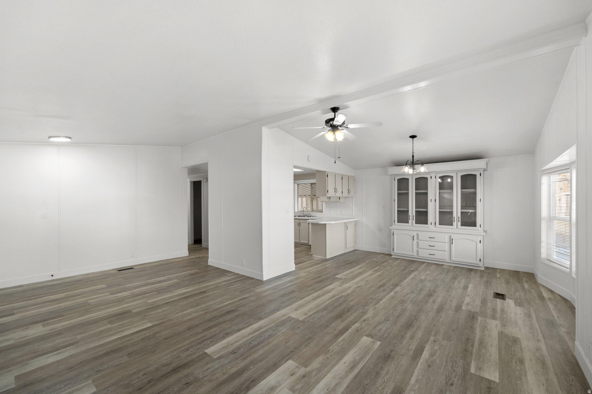 COTTONWOOD COVES MHC - Residential