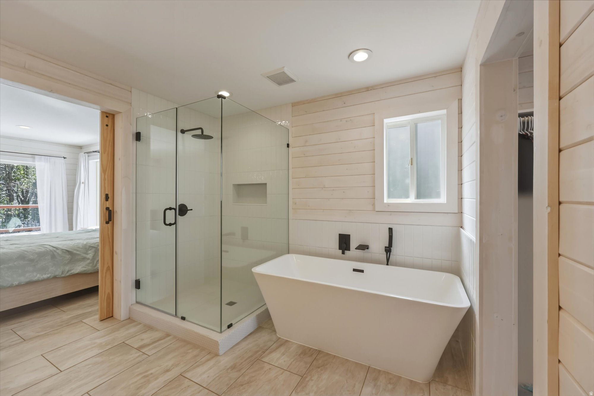 LAKE ROCKPORT ESTATES - Residential