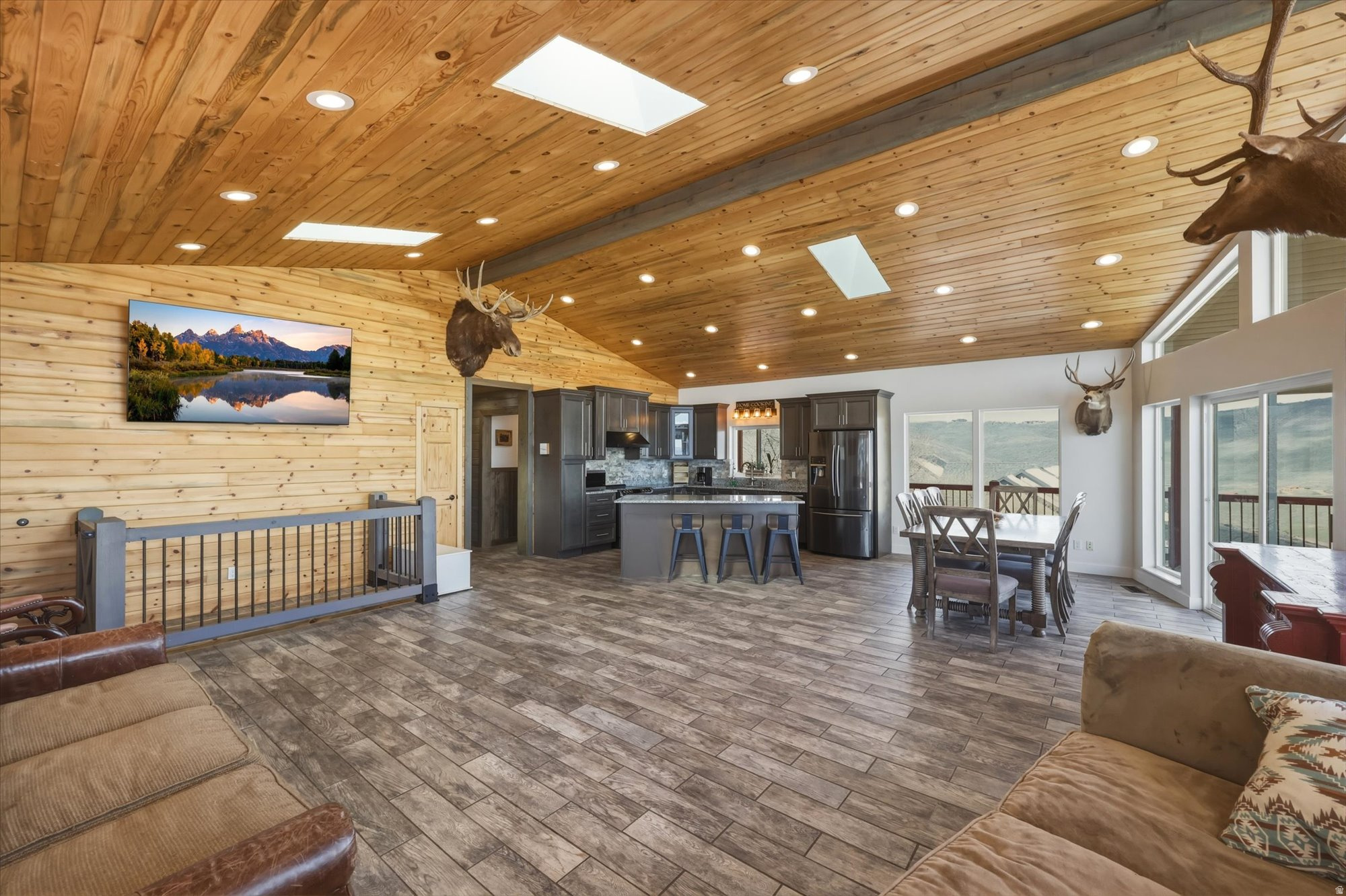LAKE ROCKPORT ESTATES - Residential