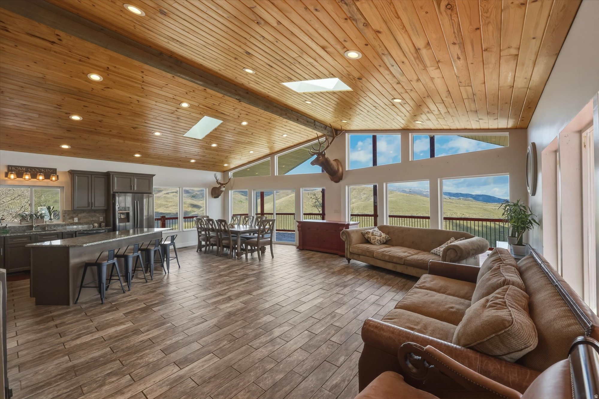 LAKE ROCKPORT ESTATES - Residential